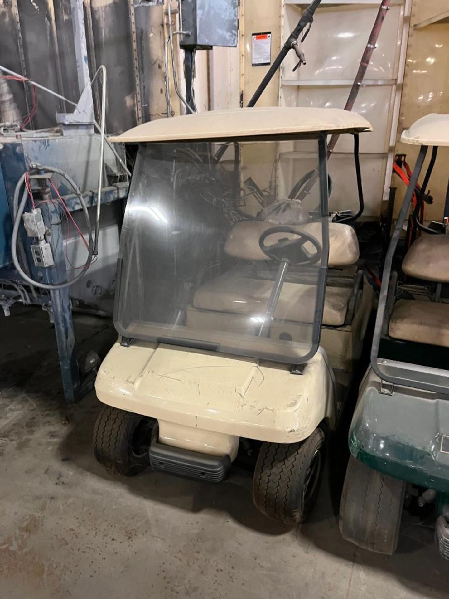 Electric Club Car Golf Cart, w/ Power Drive Pedestal Charger (Needs Batteries)