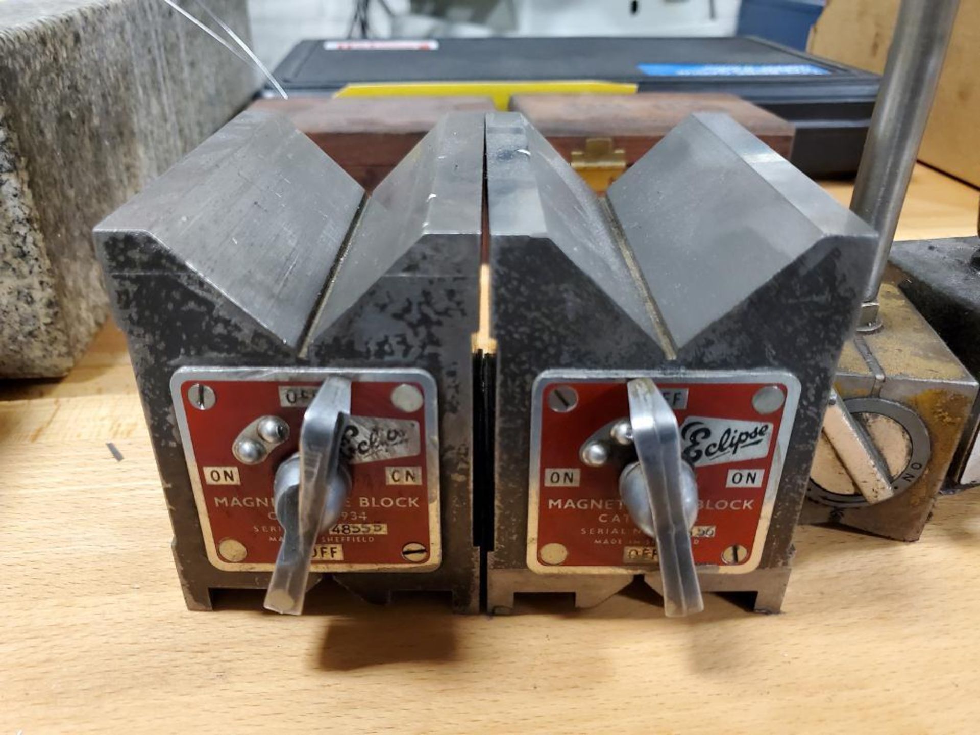 (2) Universal Magnetic Chuck V-Blocks & (2) Magnetic Chuck Parallels - Image 2 of 3