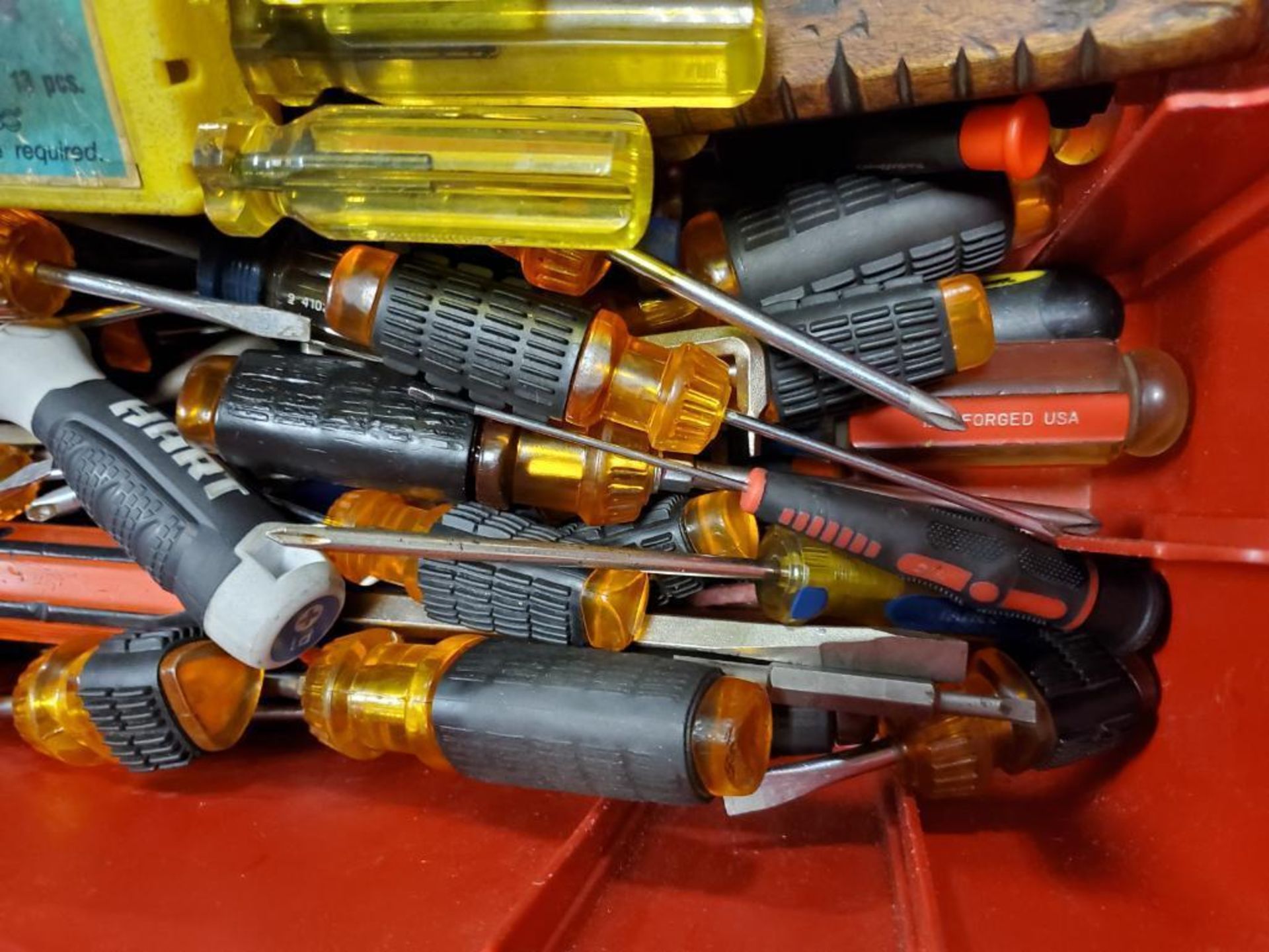 Assorted Screwdrivers in Toolbox - Image 5 of 6