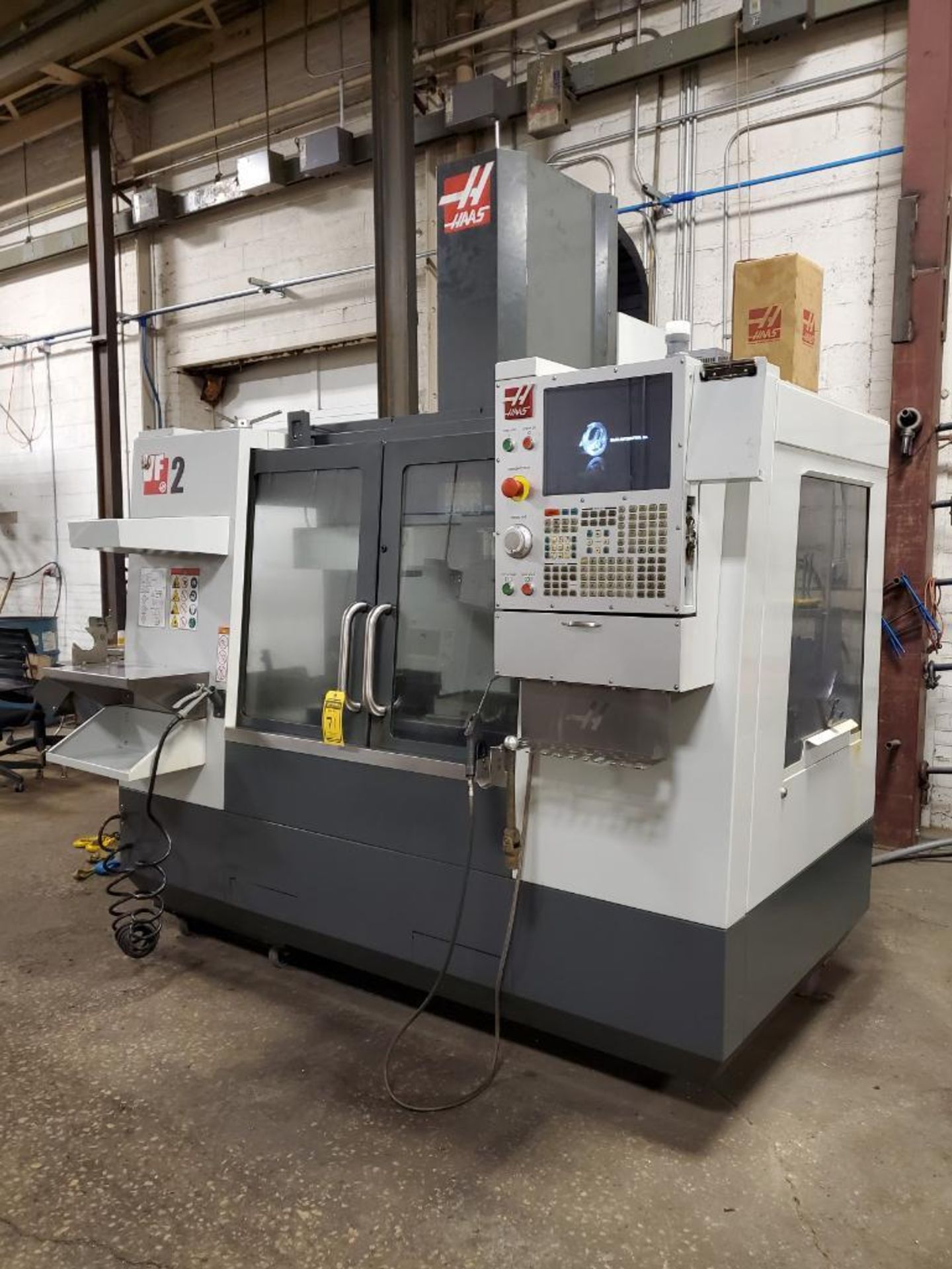 2018 Haas VF2 Vertical CNC Machining Center, s/n 1157725, CT/DIN ISO 40-Taper, 20-Station Tool Holde - Image 4 of 25