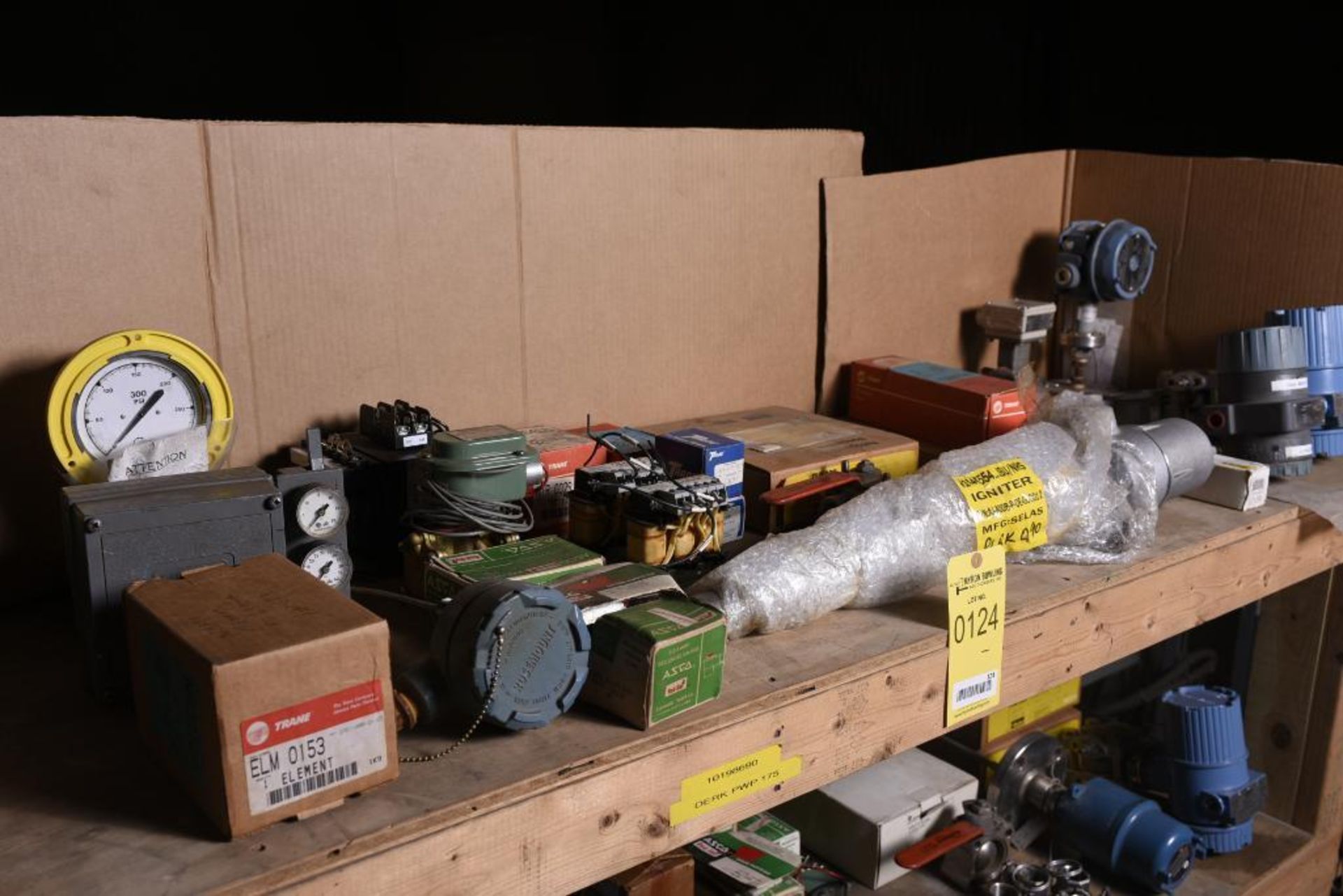 Shelf of Miscellaneous MRO, Valves, Electrical, Motors, Indicators, Pumps (Fisher, Rosemount, Foxbor - Image 2 of 3
