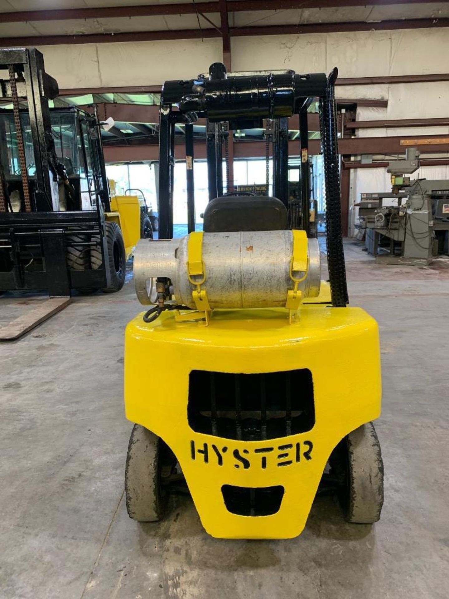 Hyster 5,000 LB. Capacity Forklift, Model: N/A, S/N: A172B20981HH, LPG, Pneumatic Tires, 2-Stage Mas - Image 4 of 5