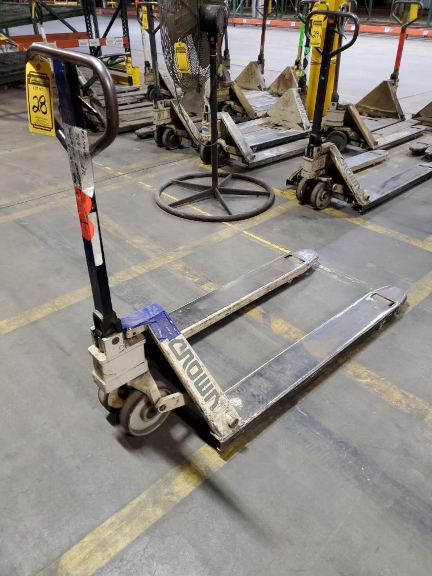 Crown 5,500 Lb. Hydraulic Pallet Jack, 47-1/2" Forks - Image 2 of 4