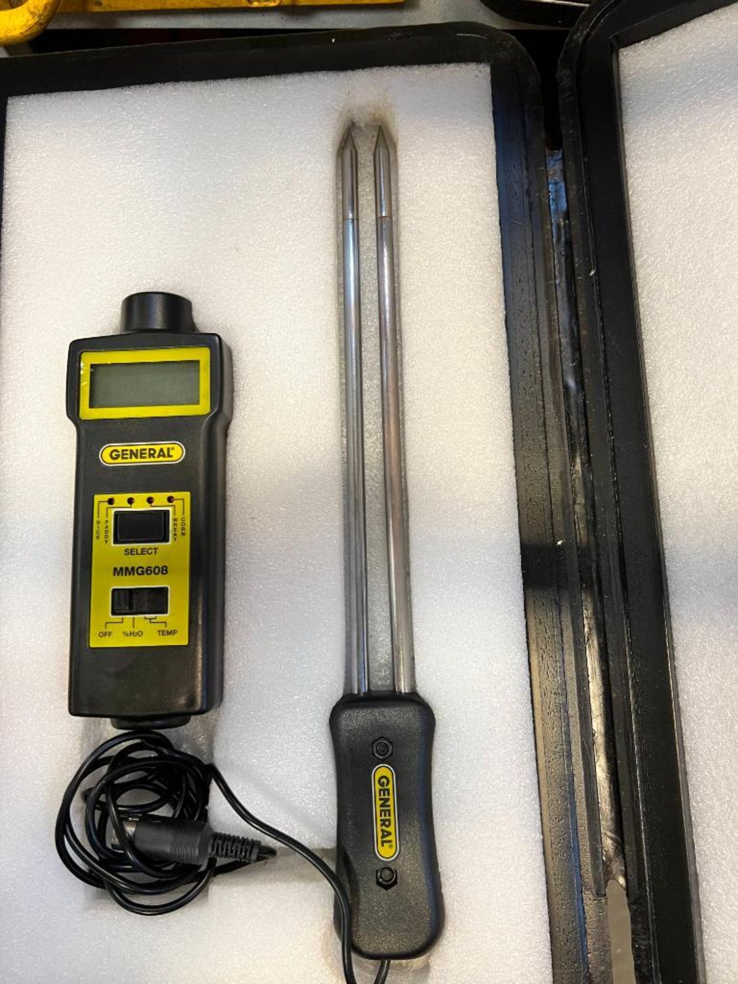 General Grain Moisture Meter, Model MMG608 - Image 2 of 2