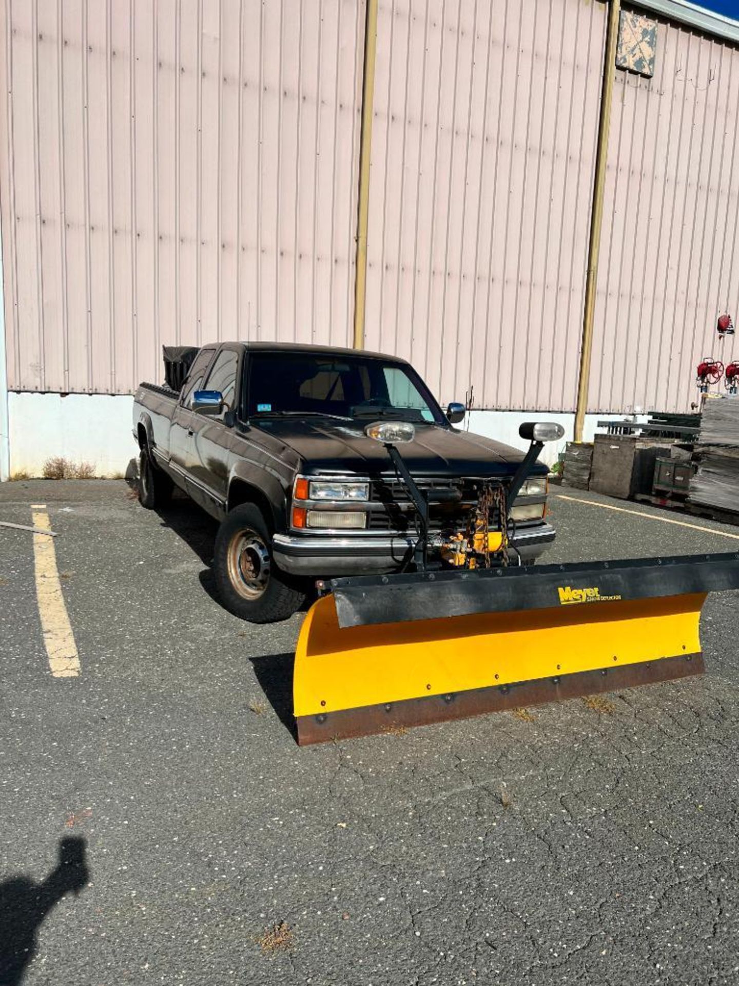 1990 Chevrolet K3500 Pickup Truck, Vin: 2GCGK39N0L1251554, Long Bed, Ext. Cab, 196,663 Miles, w/ Sno - Image 3 of 8