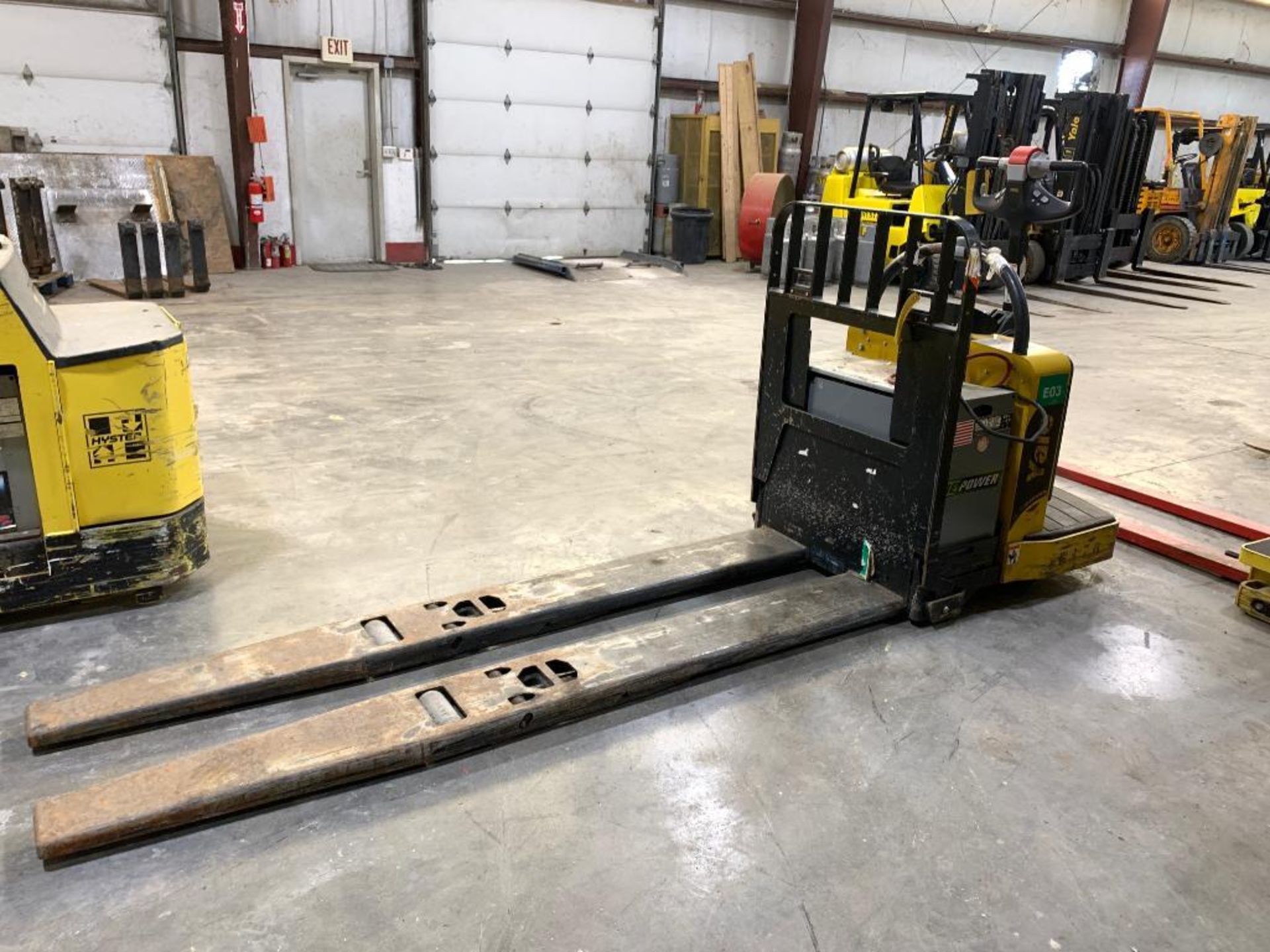 2013 Yale 8,000-Lb. Electric Pallet Jack, Model: MPE080LVG, S/N: B287N01524L, 24-Volt Electric, 96" - Image 3 of 5