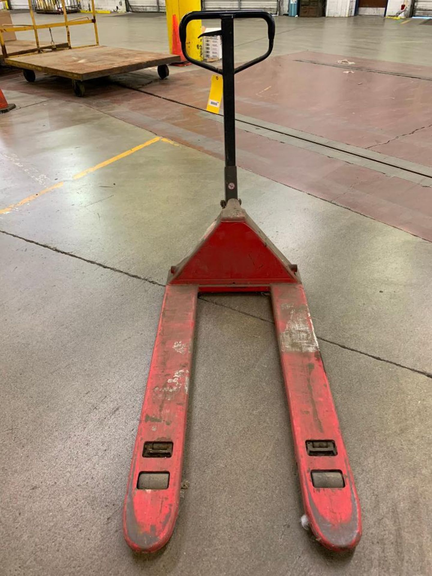 Dayton 5,500 Lb. Capacity Pallet Jack