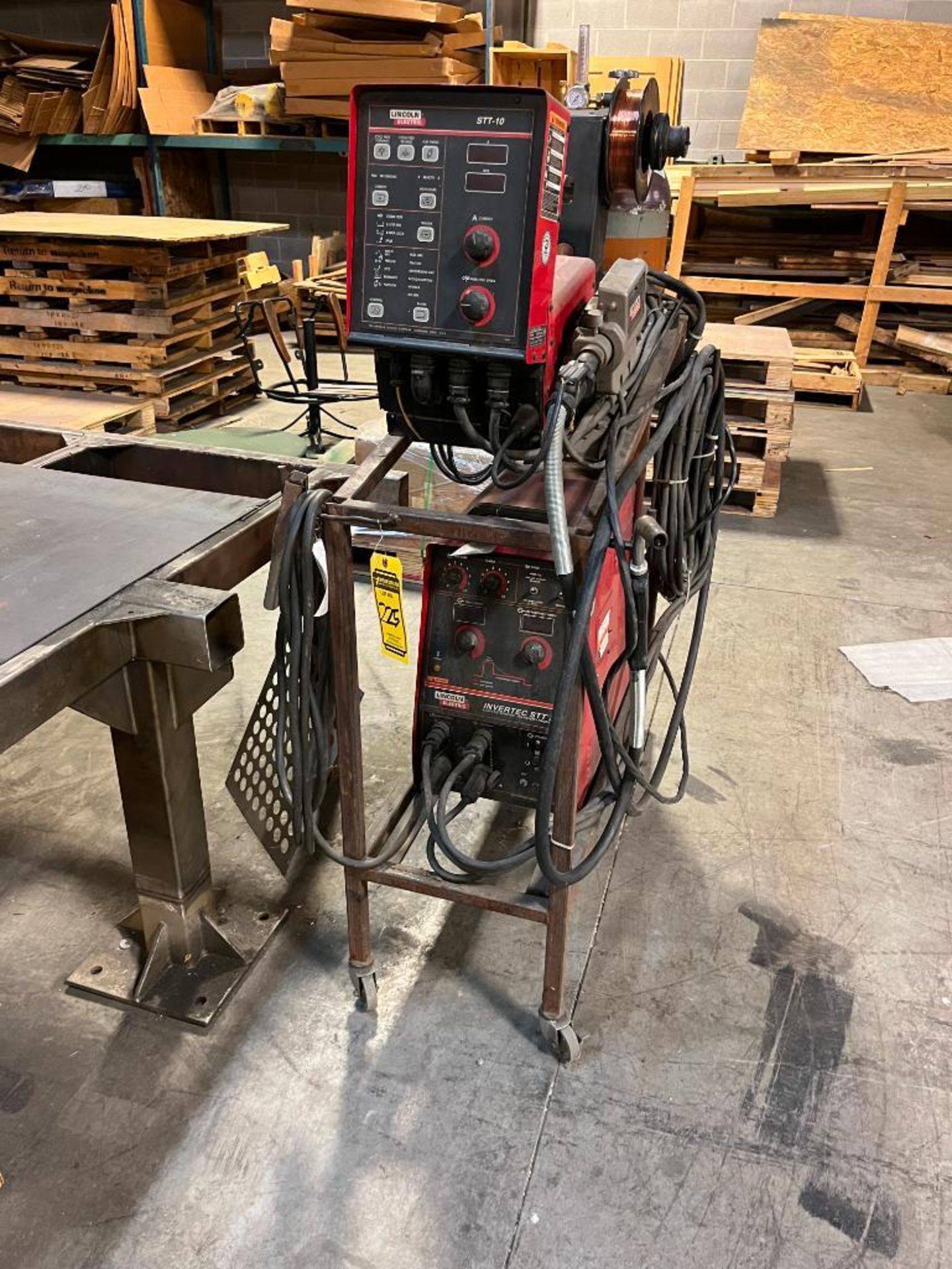 Lincoln Electric Wire Feeder Welder, Invertec STT II Power Source, S/N U1980106916, Lincoln STT-10 W