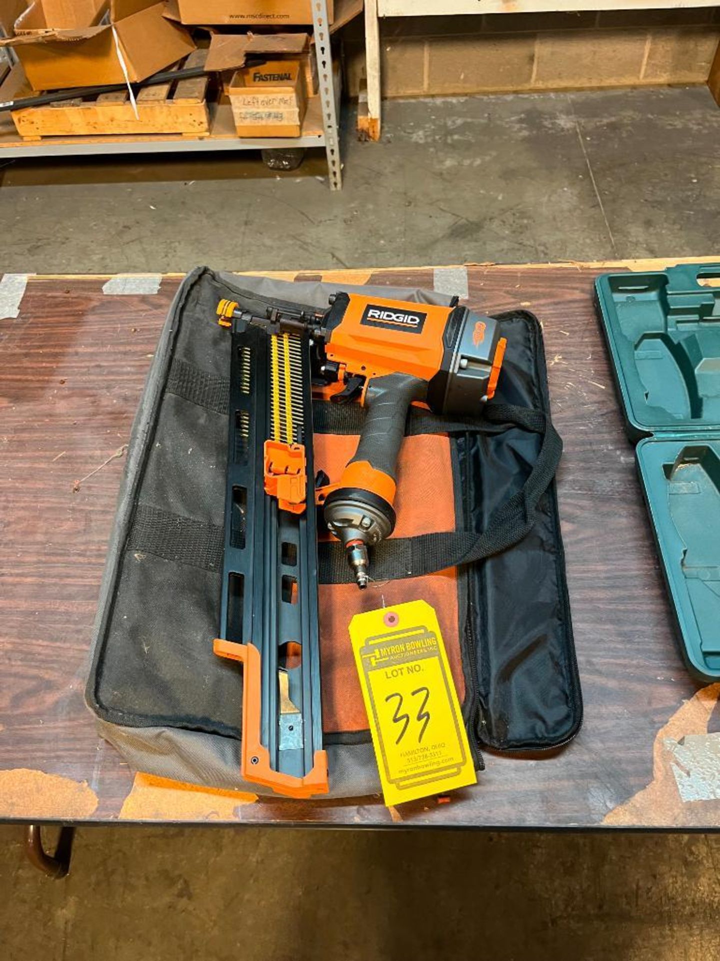 Ridgid Fuego Pneumatic Nail Gun w/ Case