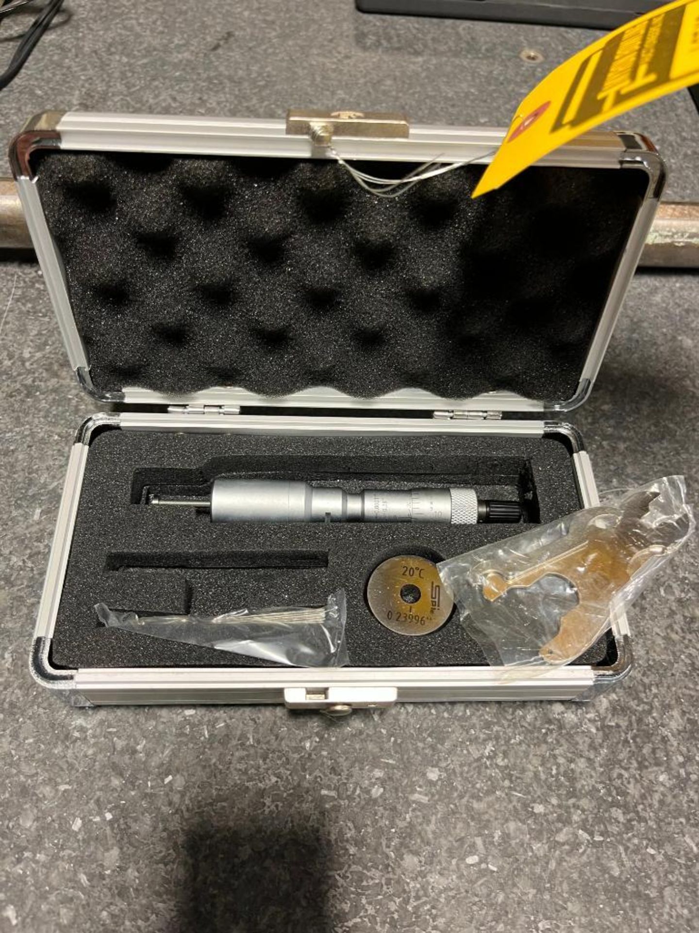 SPI 3P Internal Micrometer