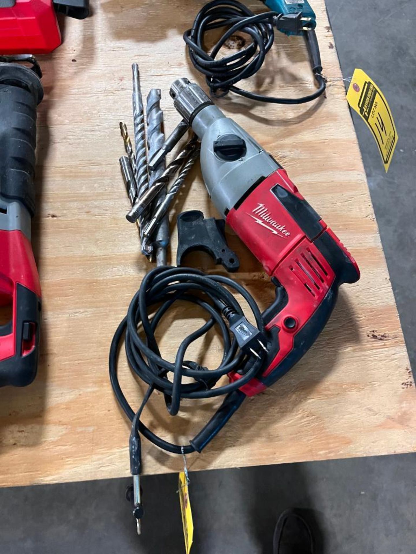 (2) Drills; Milwaukee 1/2" Hammer Drill & Makita 1/2" Drill