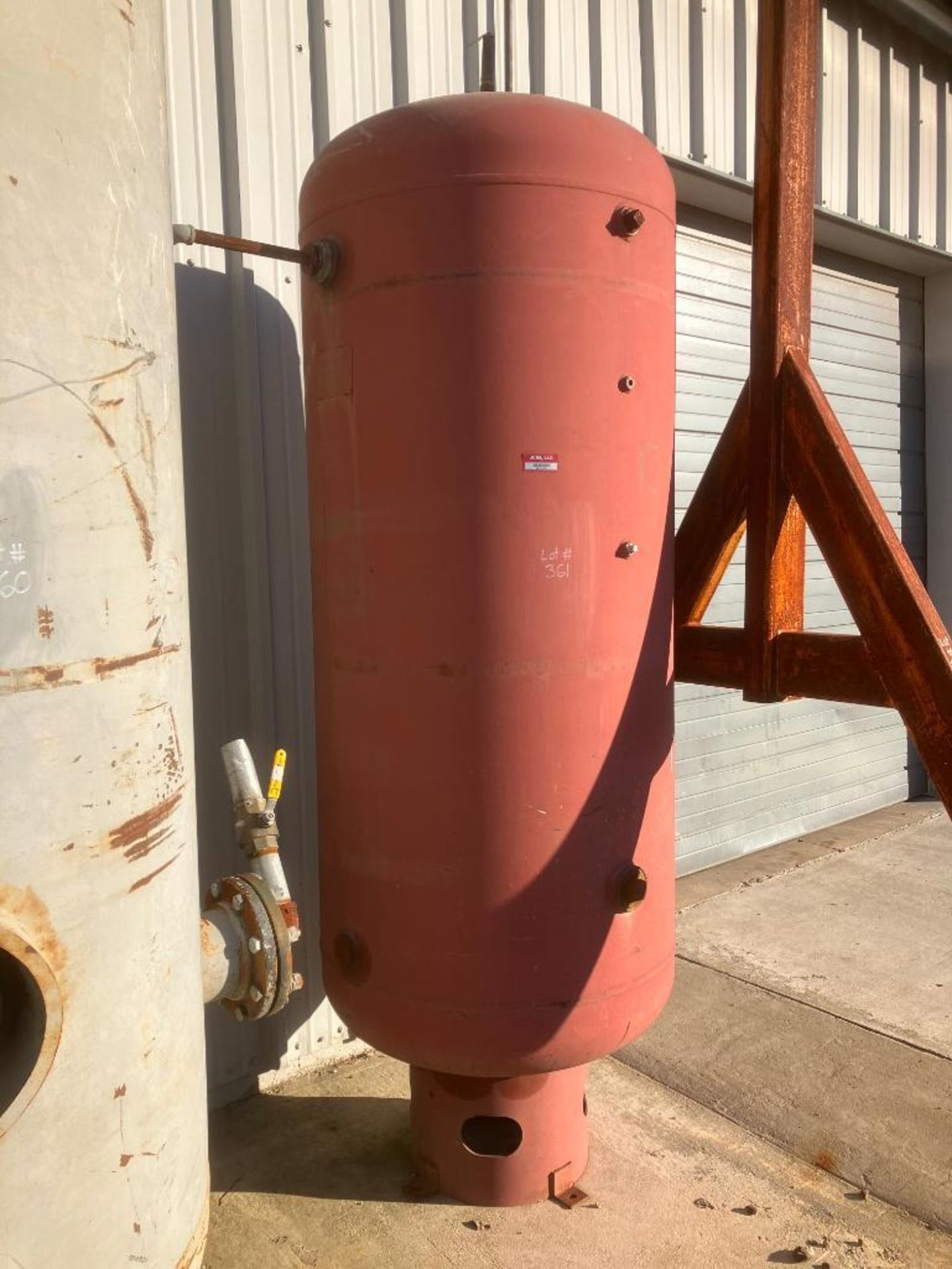 Air Distribution Tank, Approx. 1,000-Gal. - Image 2 of 2