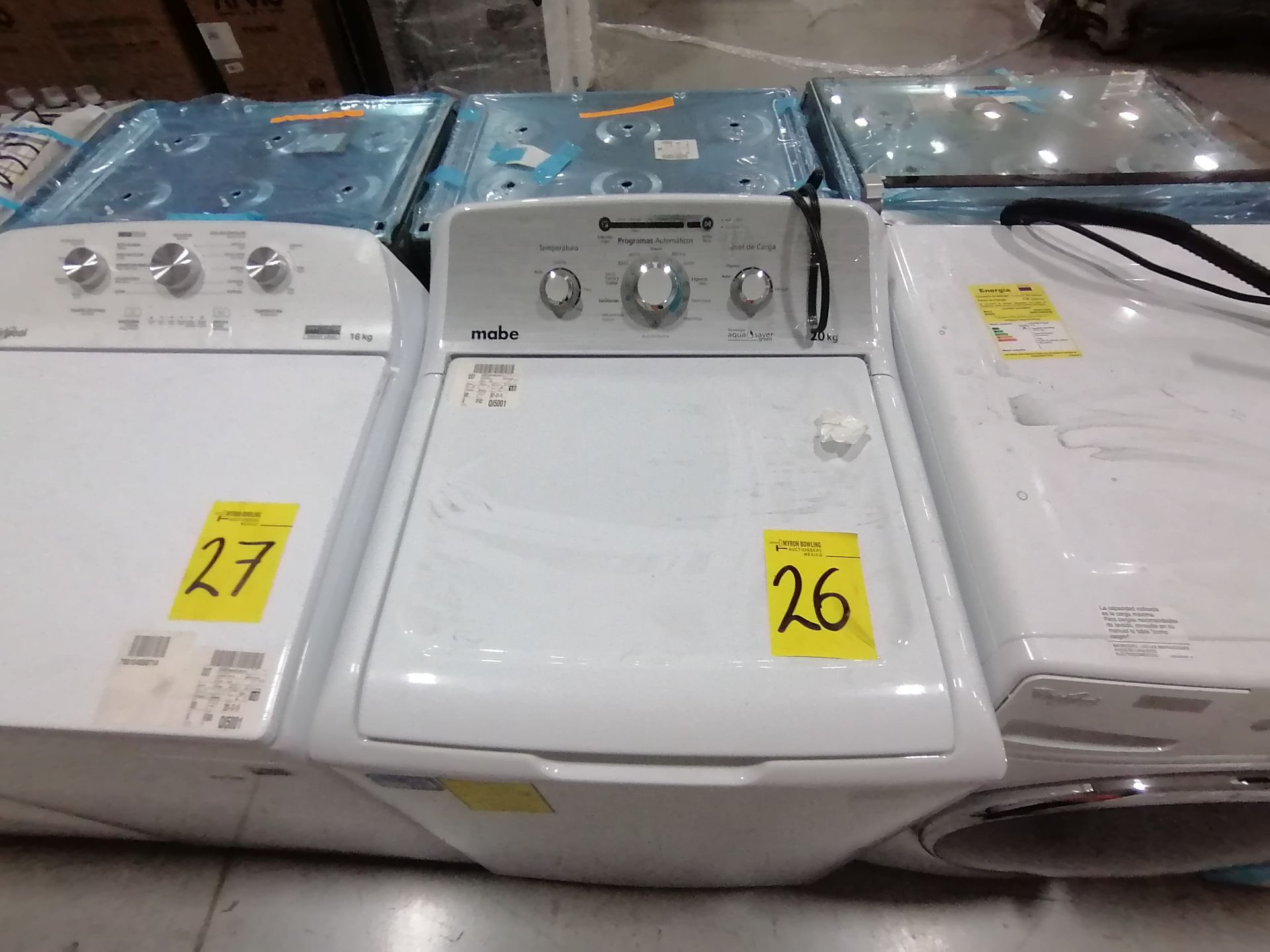 Lote de 3 Lavadoras contiene: 1 Lavadora de 21KG, Marca Mabe, Modelo LMA71214VBAB03, Serie 2108S599 - Image 9 of 24