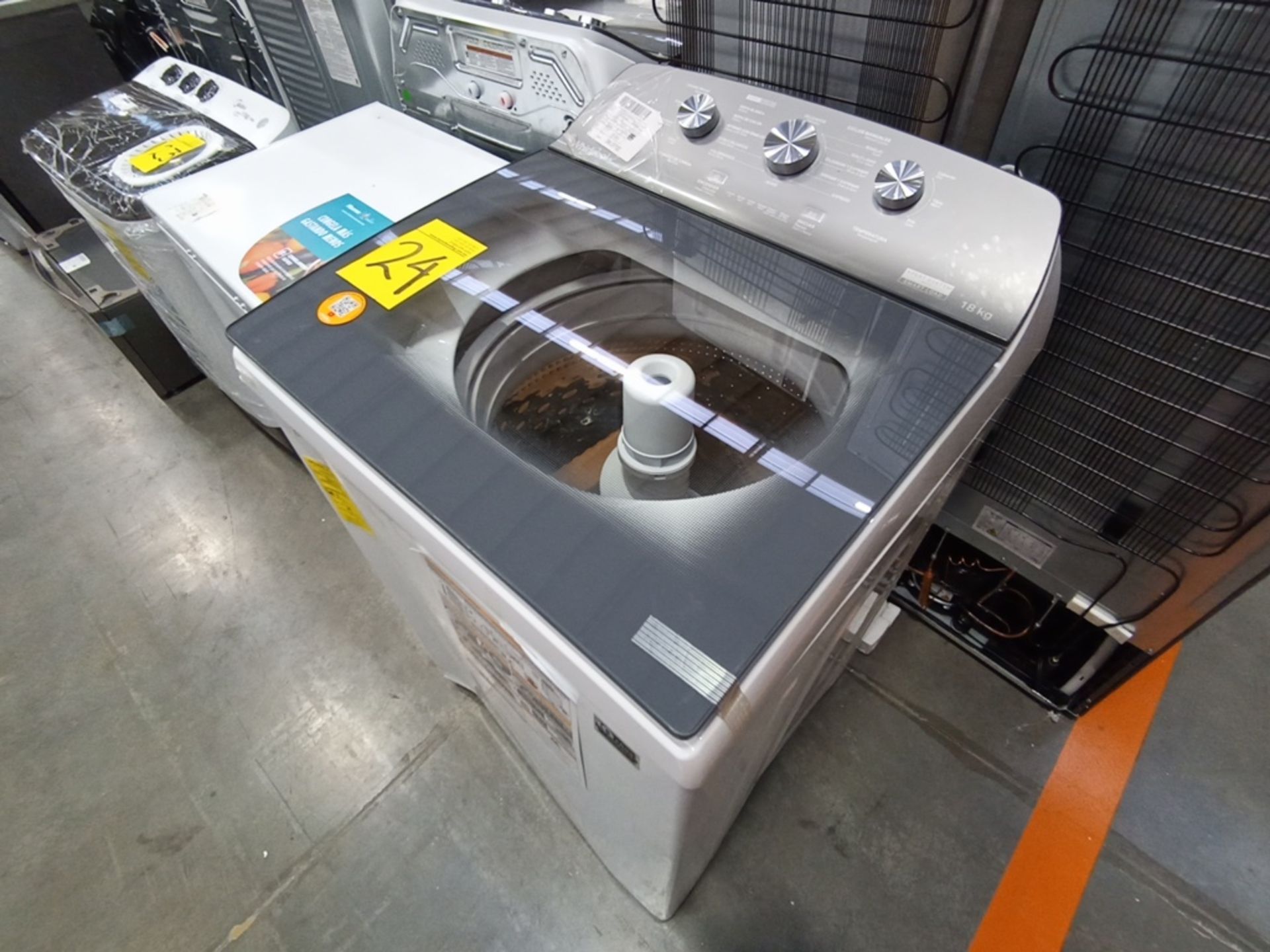 Lote de 3 lavadoras contiene: 1 Lavadora de 16KG, Marca Whirlpool, Modelo 8MWTW1613MJQD, Serie HLA3 - Image 2 of 25