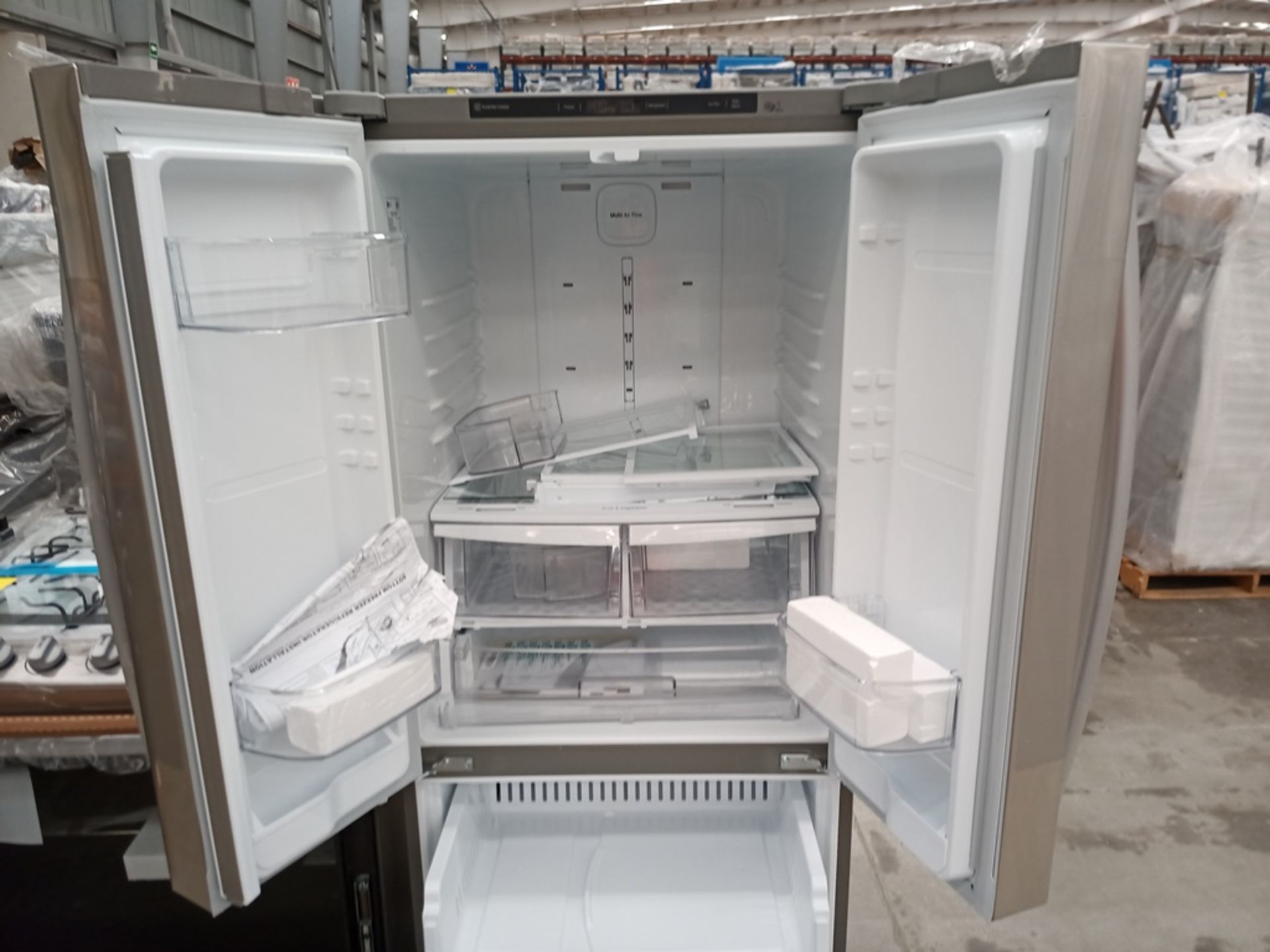 1 Refrigerador con dispensador de agua, Marca LG, Modelo GF22BGSK, Serie 112MRYA05834, Color Gris. - Image 8 of 10