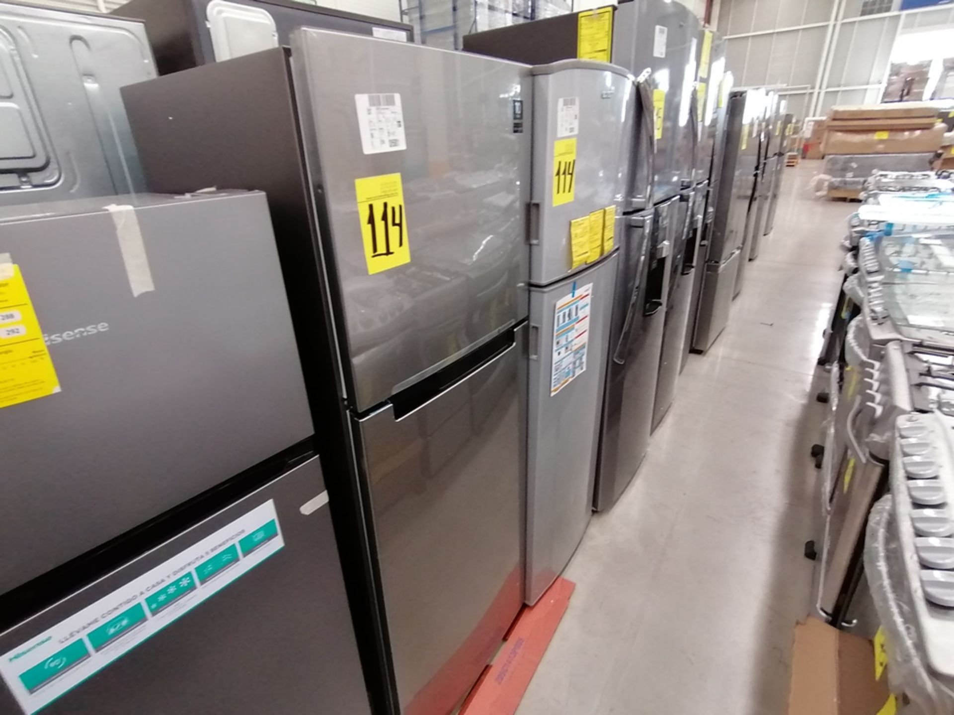 Lote de 2 refrigeradores incluye: 1 Refrigerador, Marca Samsung, Modelo RT29K500JS8, Serie 0AZS4BAR - Image 10 of 16
