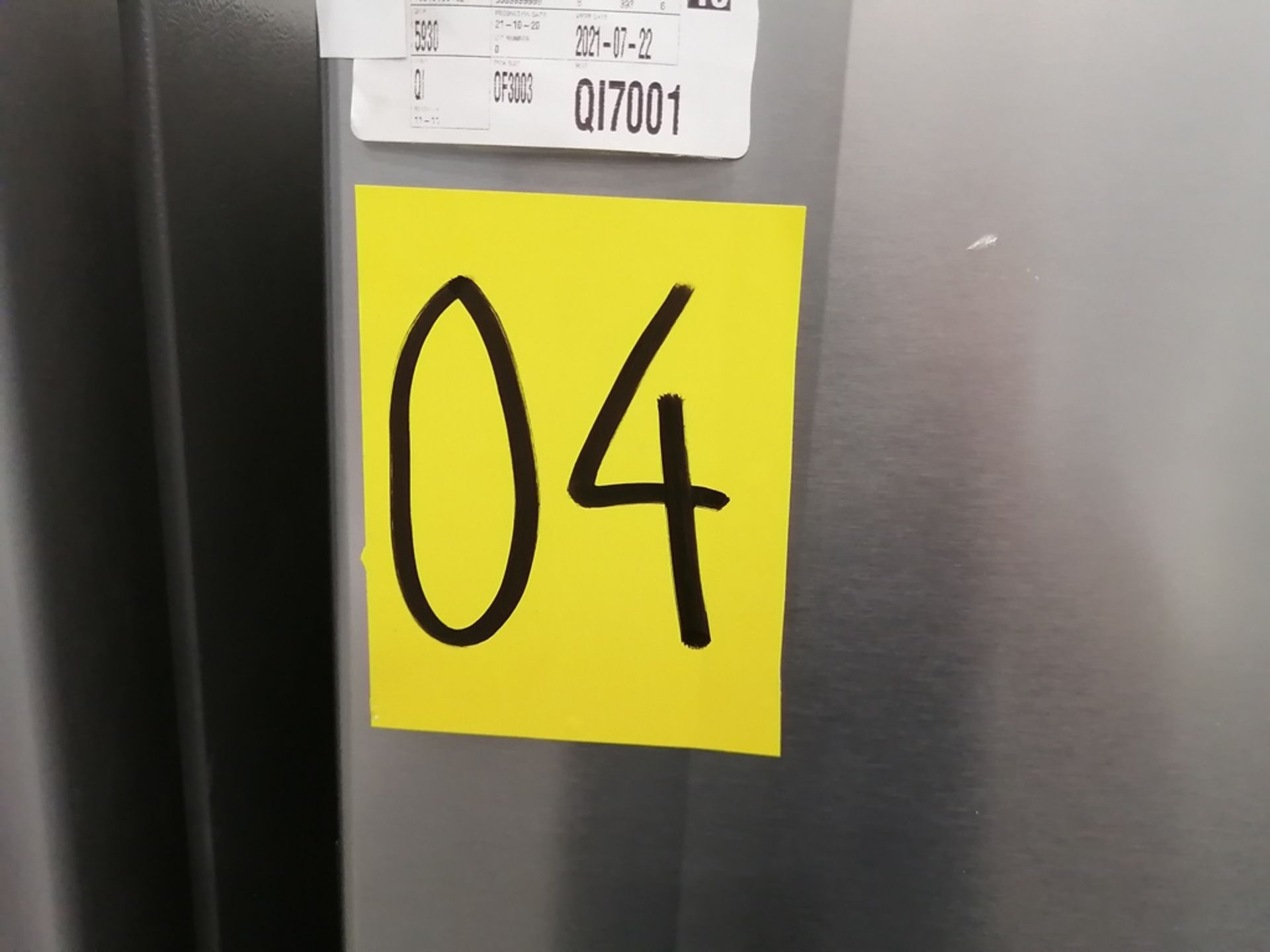 Lote de 2 refrigeradores incluye: 1 Refrigerador con dispensador de agua, Marca Whirlpool, Modelo W - Image 15 of 15