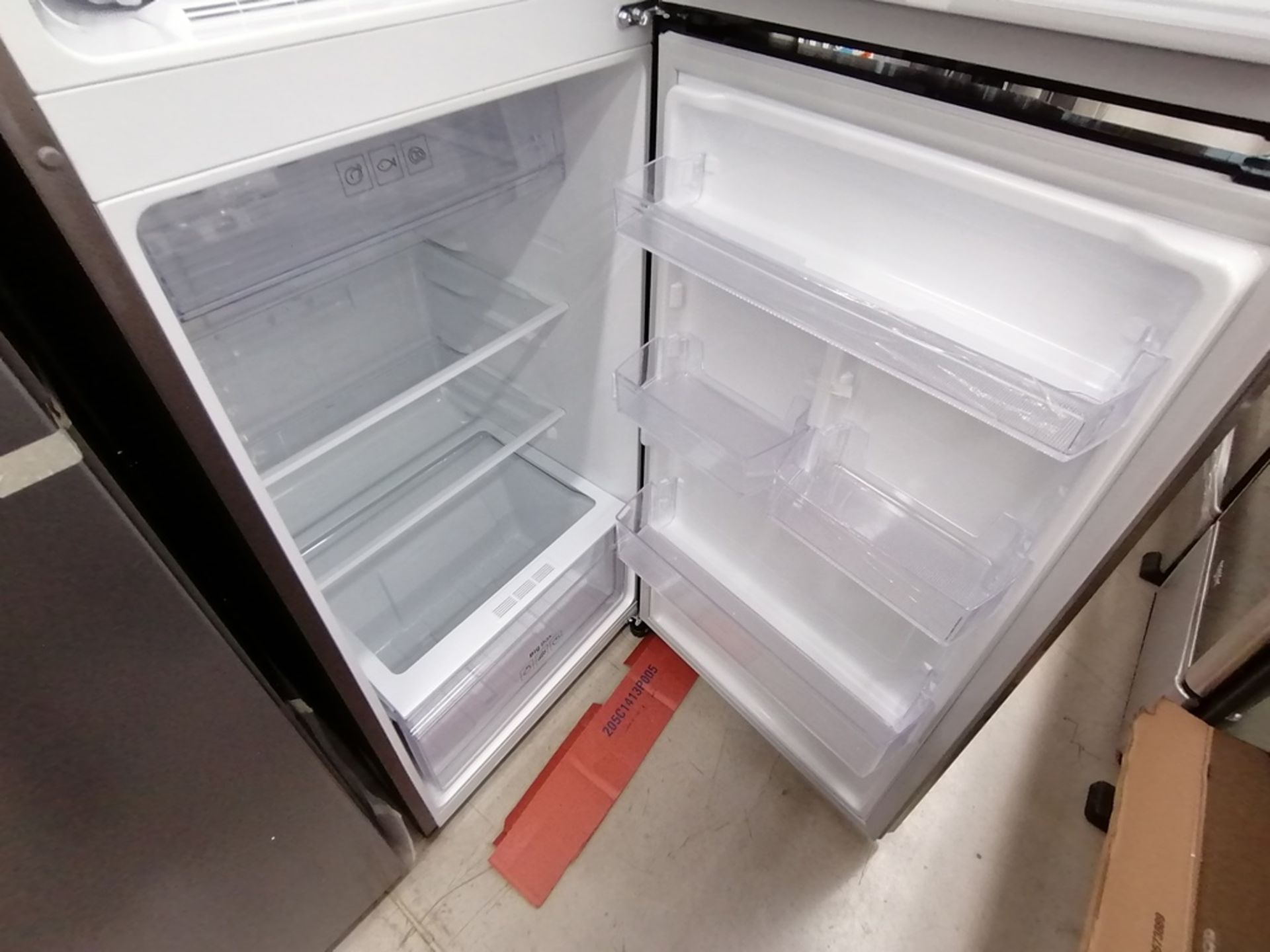 Lote de 2 refrigeradores incluye: 1 Refrigerador, Marca Samsung, Modelo RT29K500JS8, Serie 0AZS4BAR - Image 6 of 16