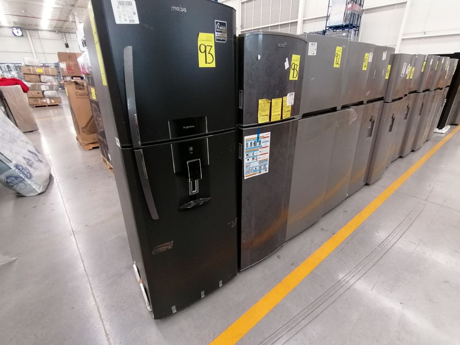 Lote de 2 Refrigeradores incluye: 1 Refrigerador, Marca Winia, Modelo DFR32210GNV, Serie MR217N104 - Image 9 of 15