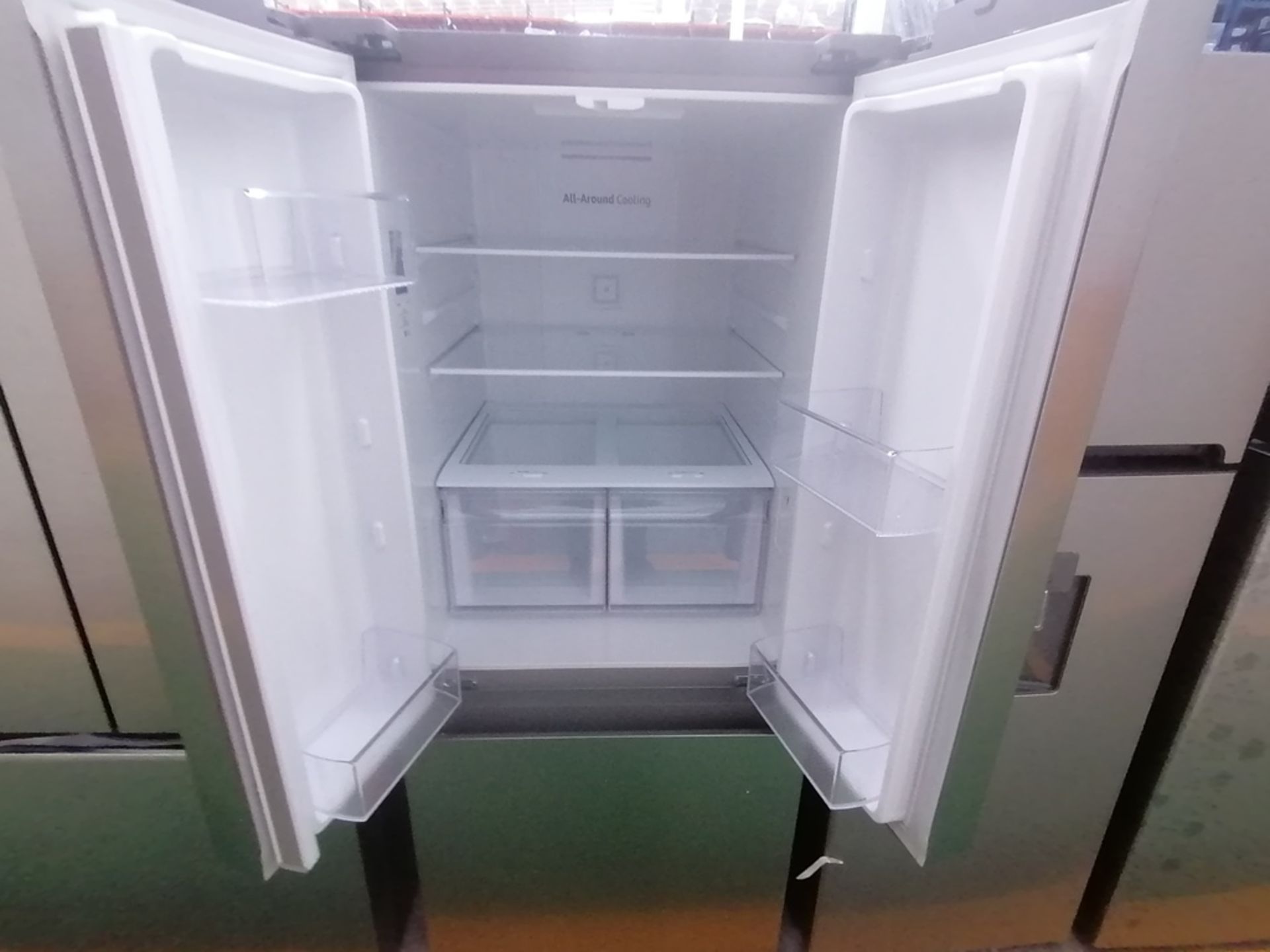 Lote de 2 refrigeradores incluye: 1 Refrigerador, Marca Samsung, Modelo RT22A401059, Serie 0BA84BBR - Image 7 of 15