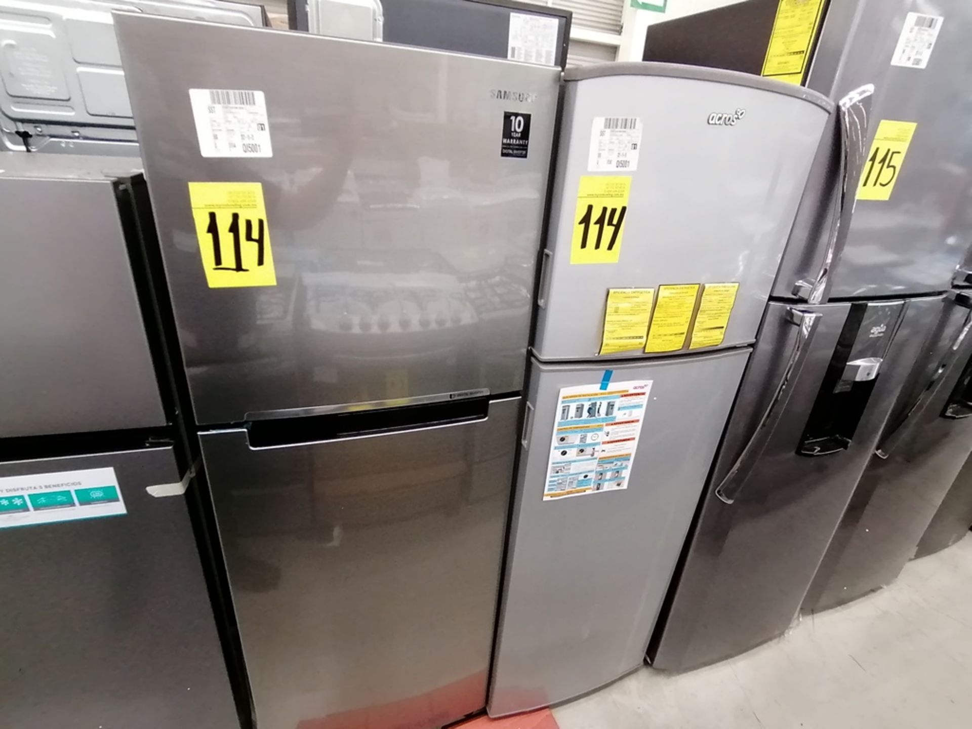 Lote de 2 refrigeradores incluye: 1 Refrigerador, Marca Samsung, Modelo RT29K500JS8, Serie 0AZS4BAR - Image 11 of 16