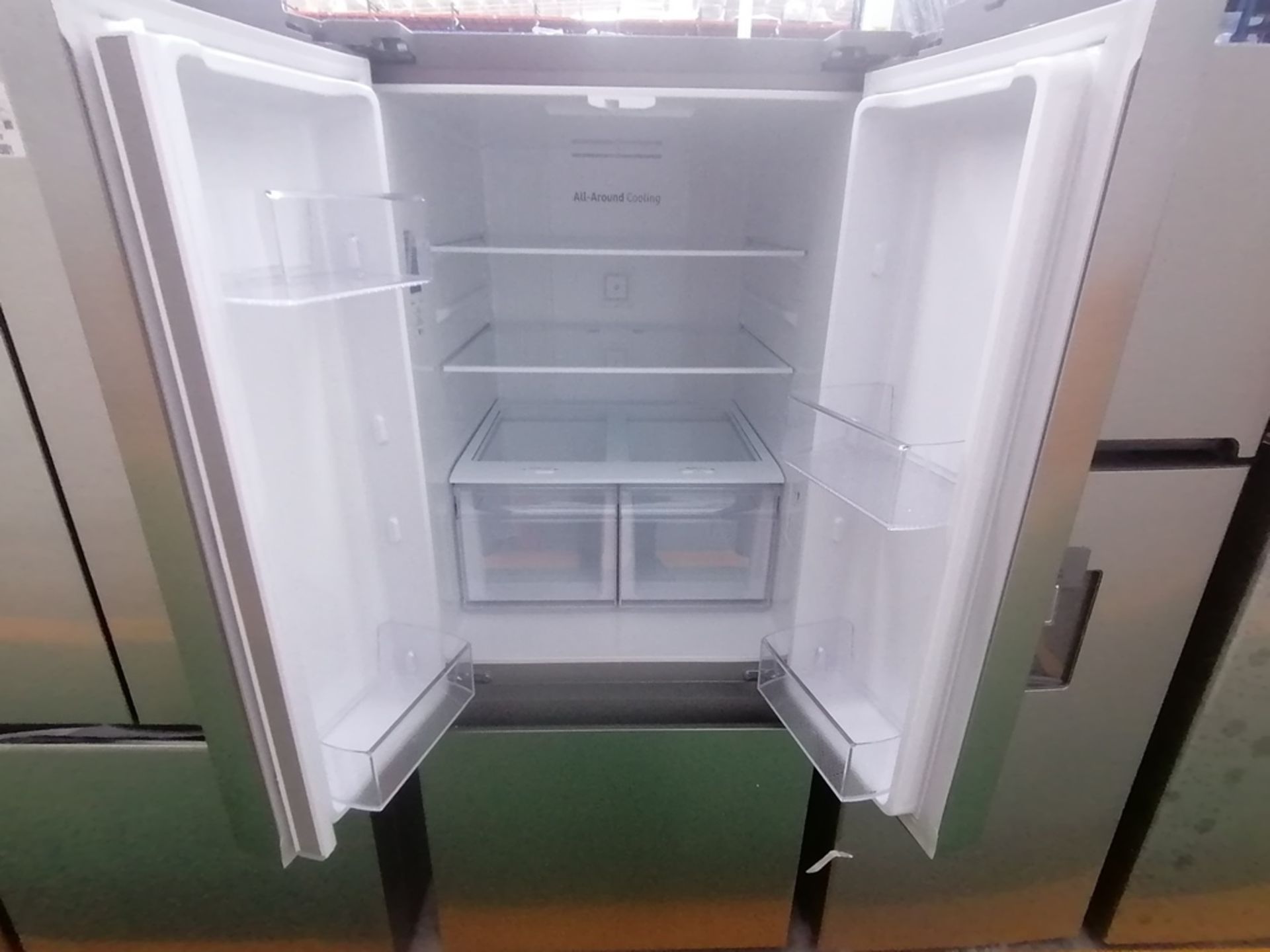 Lote de 2 refrigeradores incluye: 1 Refrigerador, Marca Samsung, Modelo RT22A401059, Serie 0BA84BBR - Image 8 of 15