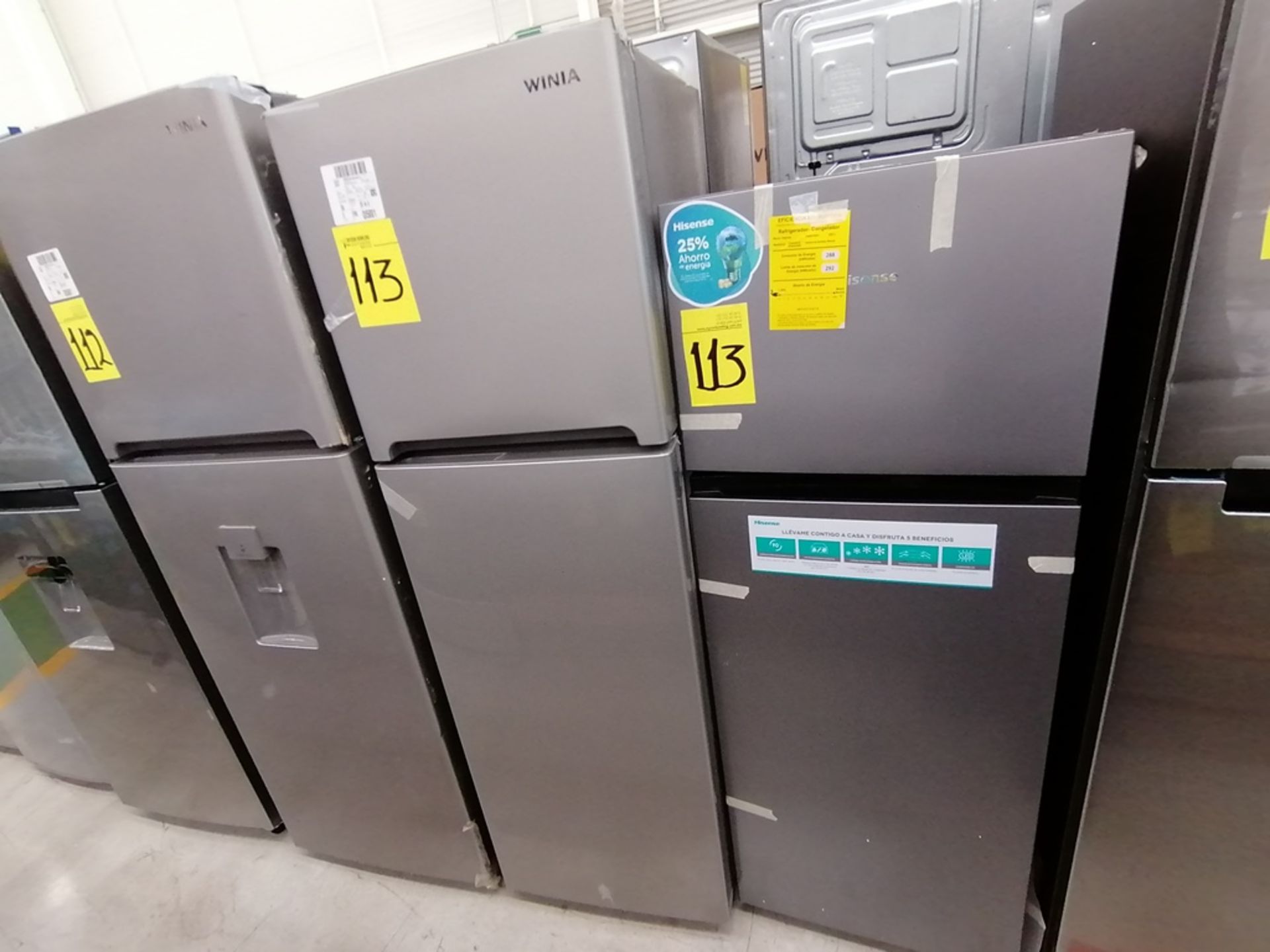 Lote de 2 refrigeradores incluye: 1 Refrigerador, Marca Winia, Modelo DFR25210GN, Serie MR21ZN08401 - Image 10 of 15