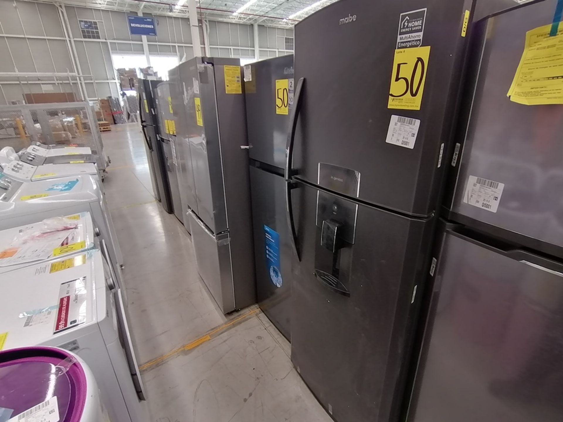 Lote de 2 refrigeradores incluye: 1 Refrigerador, Marca Midea, Modelo MRTN09G2NCS, Serie 341B261870