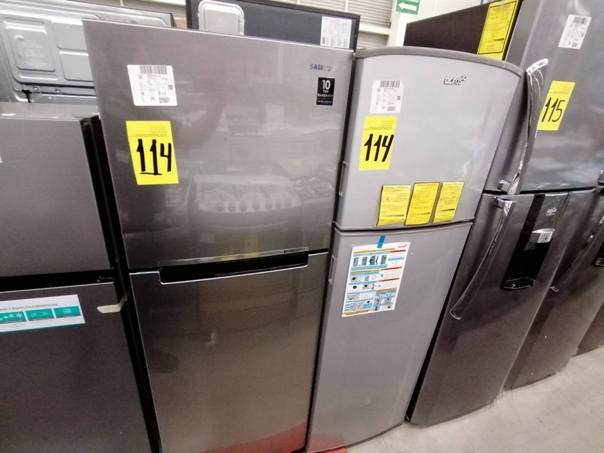 Lote de 2 refrigeradores incluye: 1 Refrigerador, Marca Samsung, Modelo RT29K500JS8, Serie 0AZS4BAR - Image 3 of 16