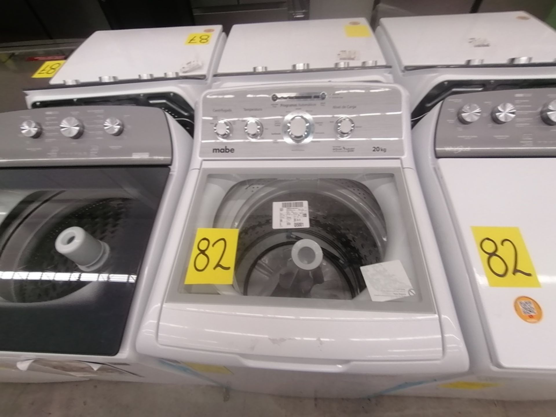 Lote de 3 Lavadoras contiene: 1 Lavadora de 20KG, Marca Whirlpool, Modelo 8MWTW2024MJM0, Serie HLA3 - Image 11 of 19