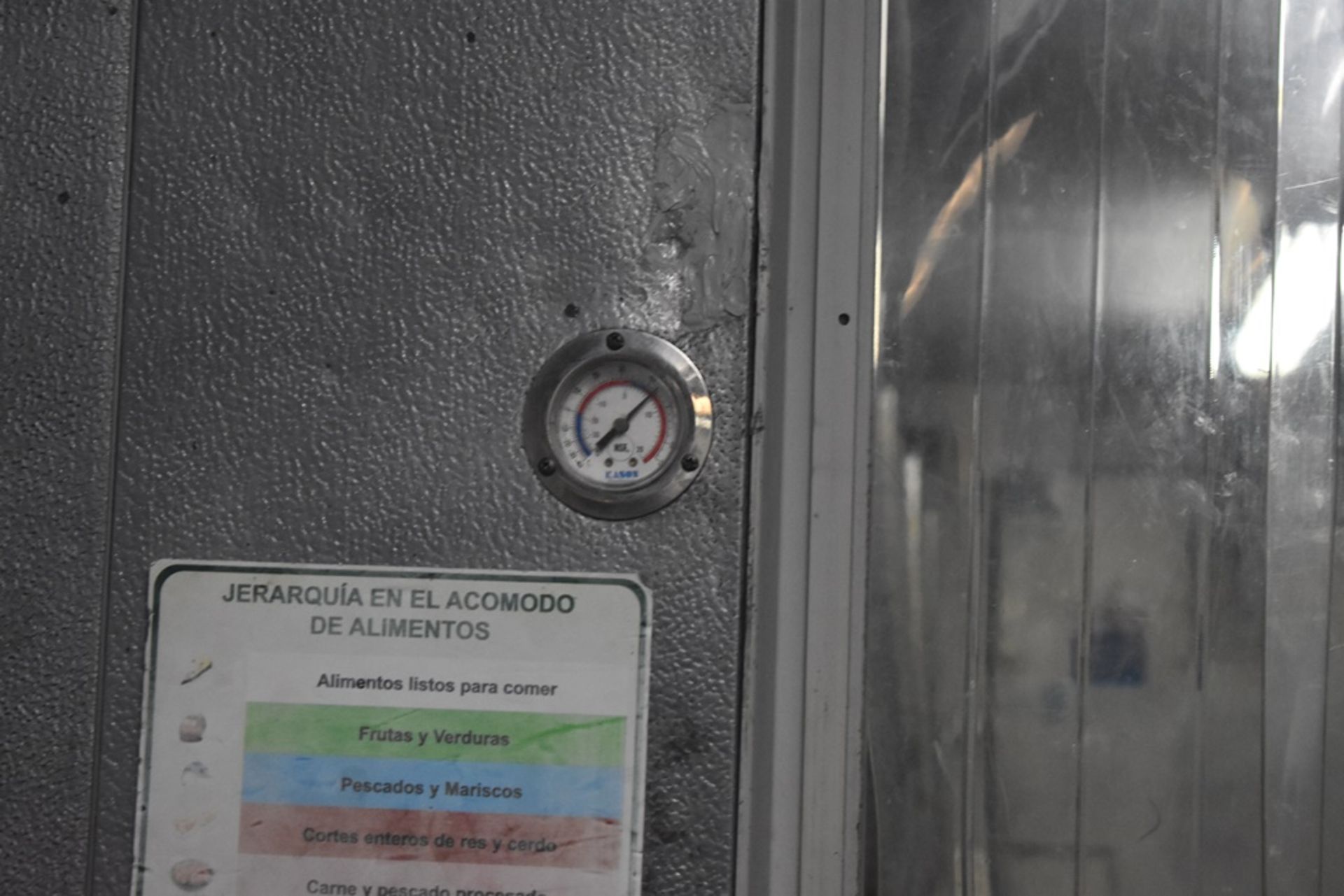 Cámara de congelación medidas 2.50 x 2.54 x 2.20 m, incluye difusor de dos ventiladores marca Bohn, - Image 7 of 31