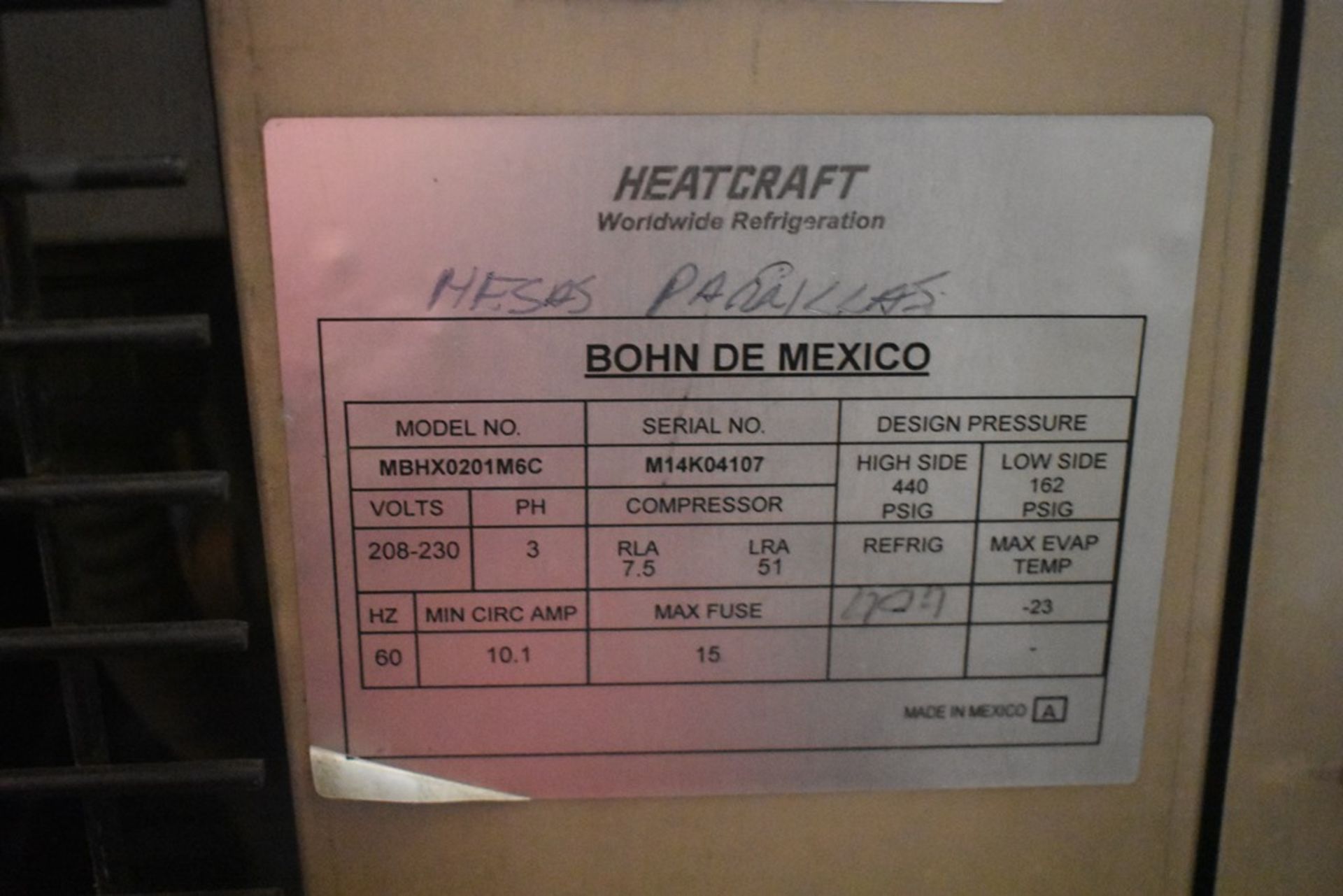 Unidad condensadora de dos ventiladores marca Heatcraft, modelo MBHX0201M6C, número de serie M14K04 - Bild 10 aus 12