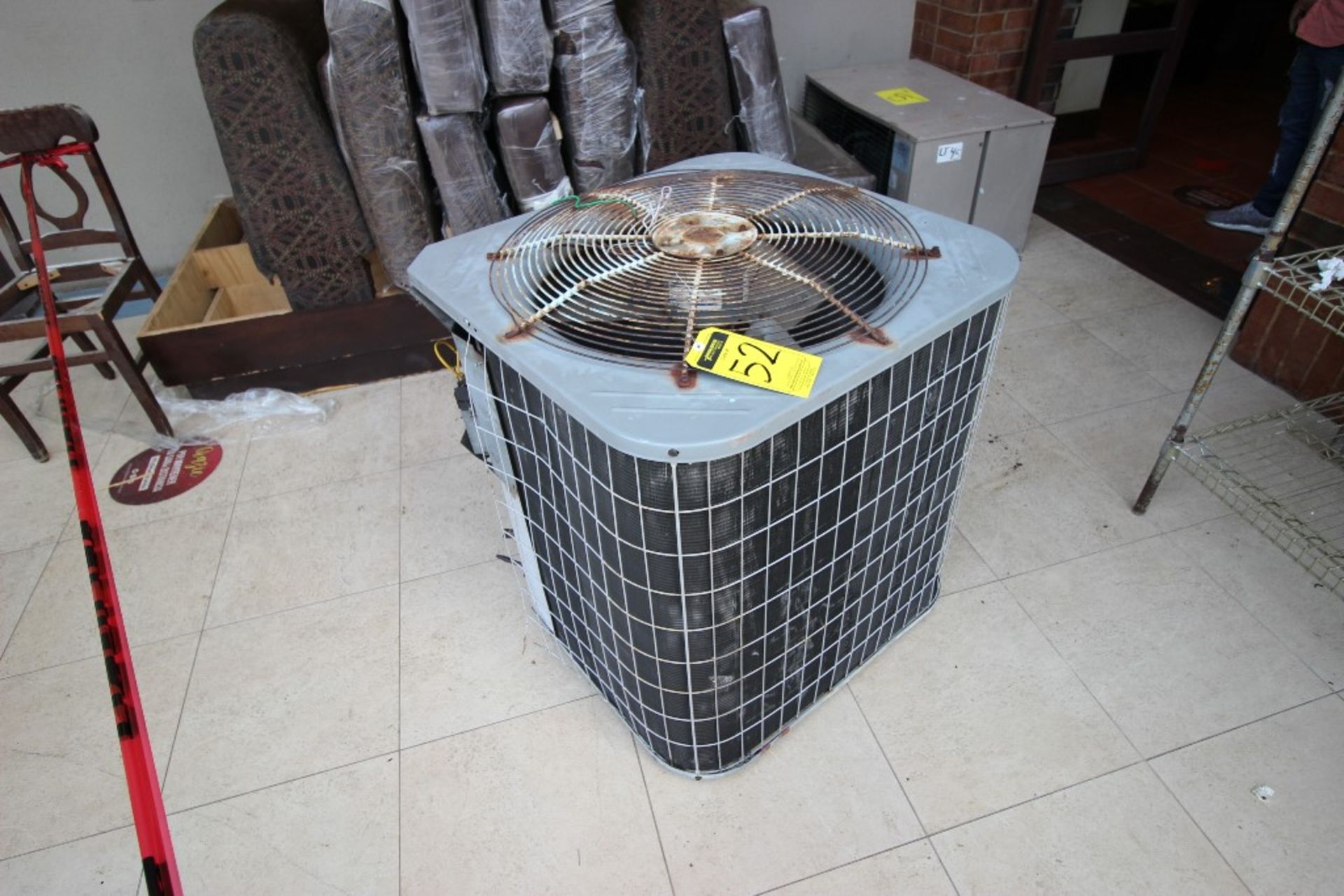 3 Unidades Condensadoras para aire acondicionado de un ventilador marca York, modelo:YCJD36S41S1A, - Image 5 of 19