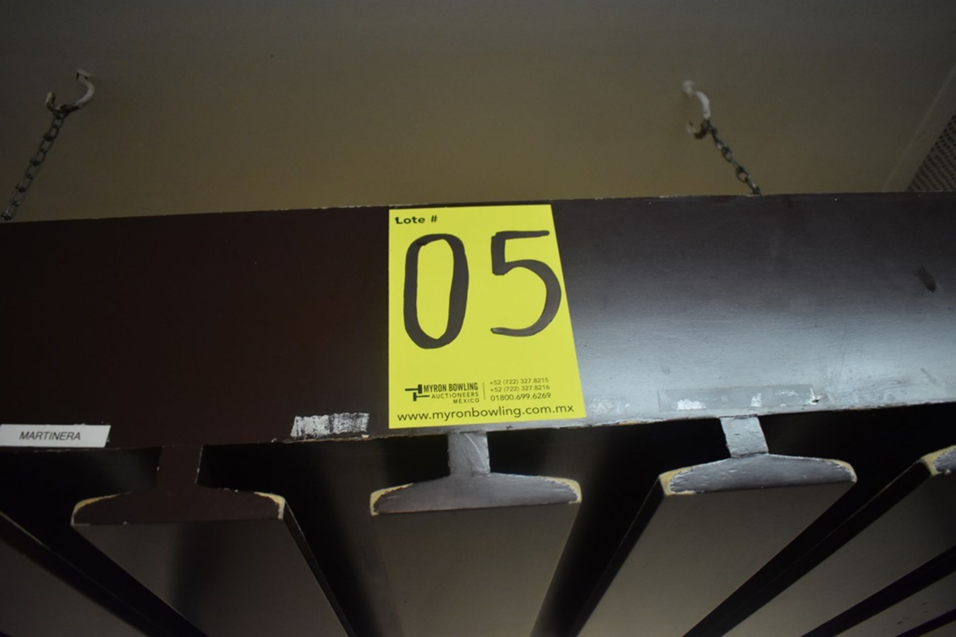 Tarja en L de 4 tinas en acero inoxidable medidas 1.85 x 0.52 x 0.78 m ; 2 Repisas de madera en L m - Image 29 of 29