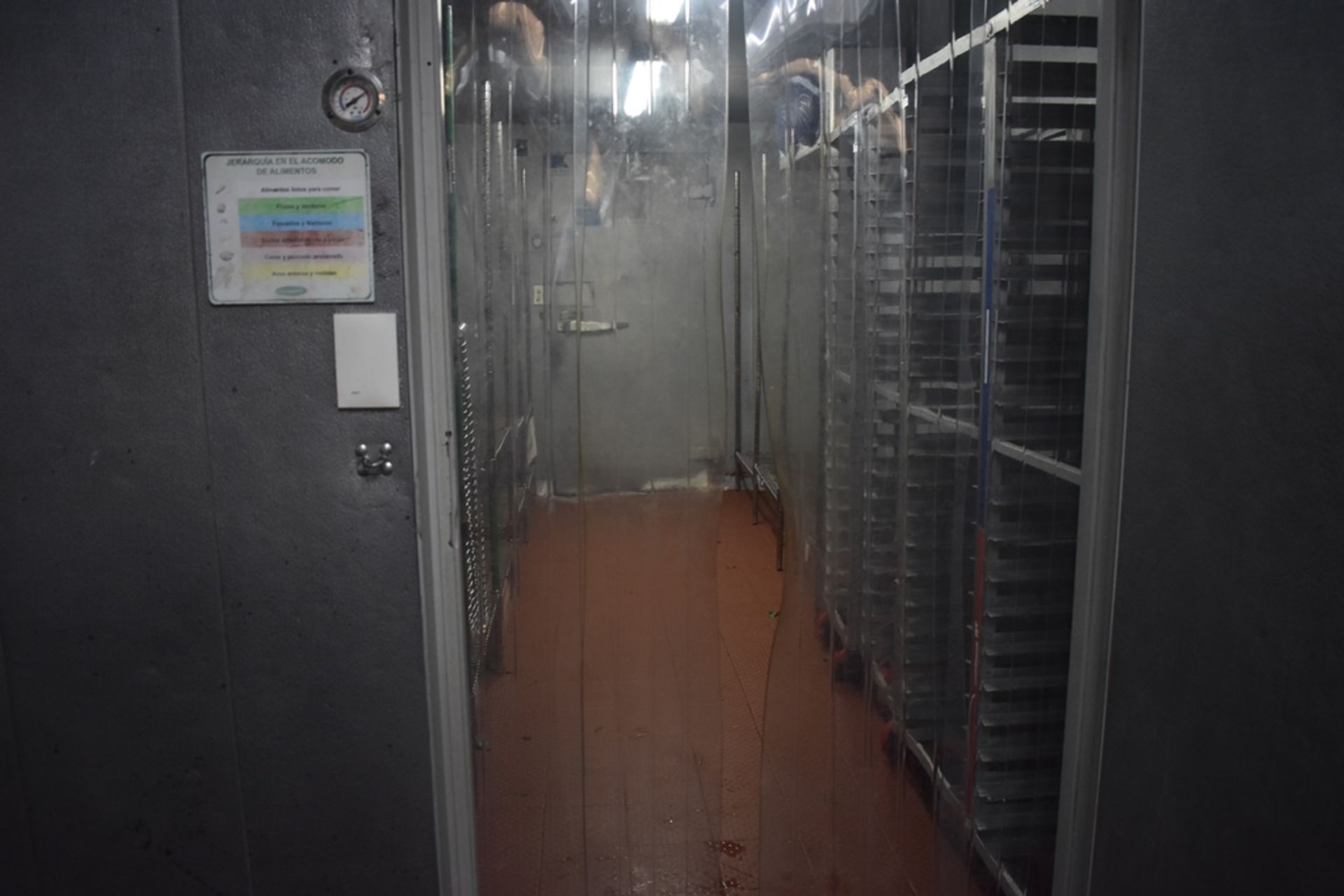 Cámara de congelación medidas 2.50 x 2.54 x 2.20 m, incluye difusor de dos ventiladores marca Bohn, - Image 30 of 31