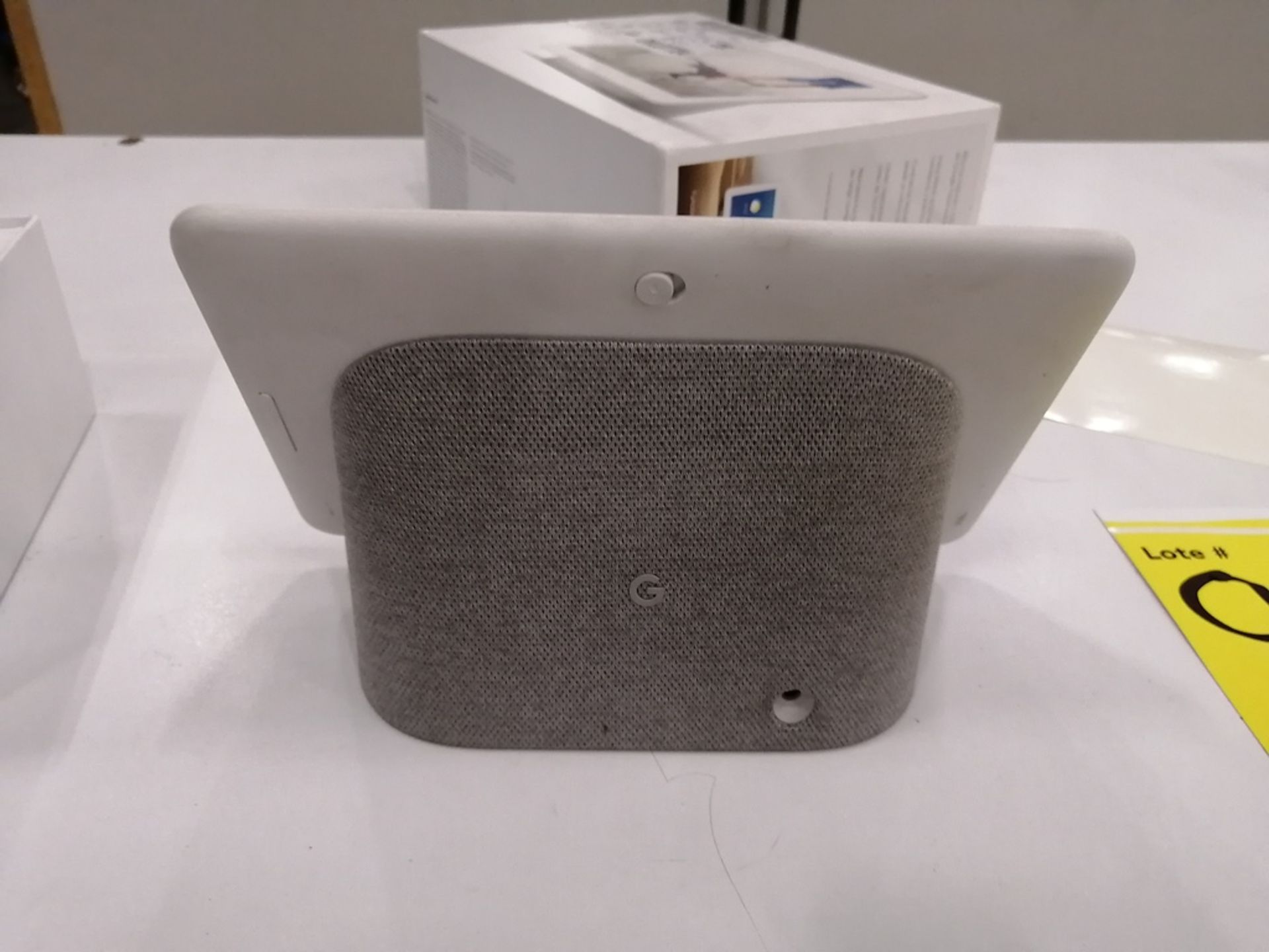 Lote de artículos contiene: 2 Sistemas Google Nest Hub número de serie 15072AA3CC75, 14082AA3BA2L, - Image 11 of 14