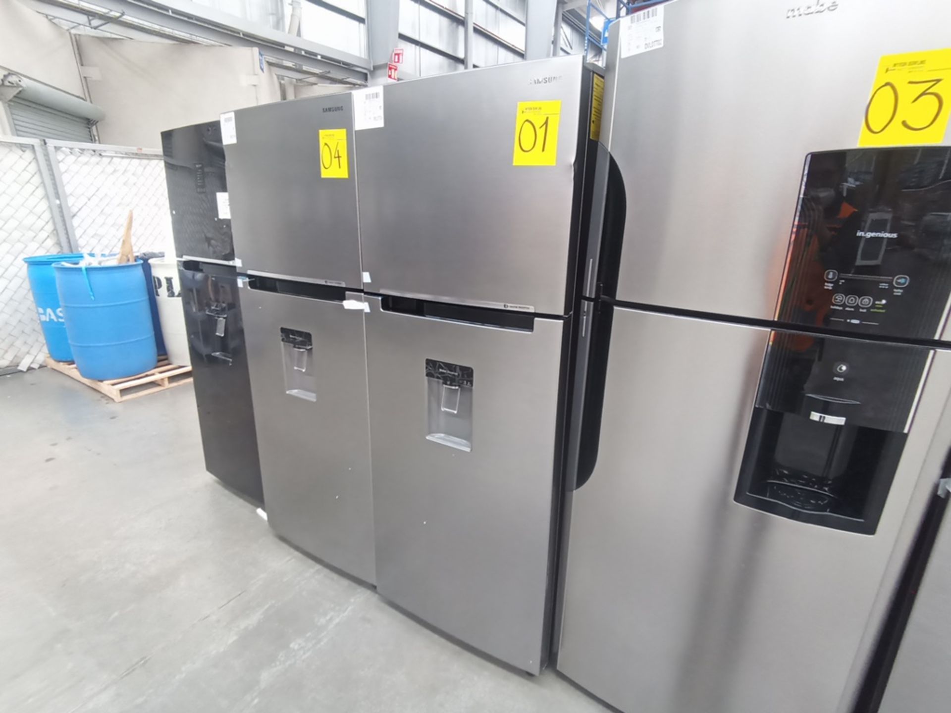 1 Refrigerador Marca Samsung, Modelo RT38AS71IS9, Serie 0BBT4BAT201582F, Color Gris, Golpeado, Favo - Image 2 of 11