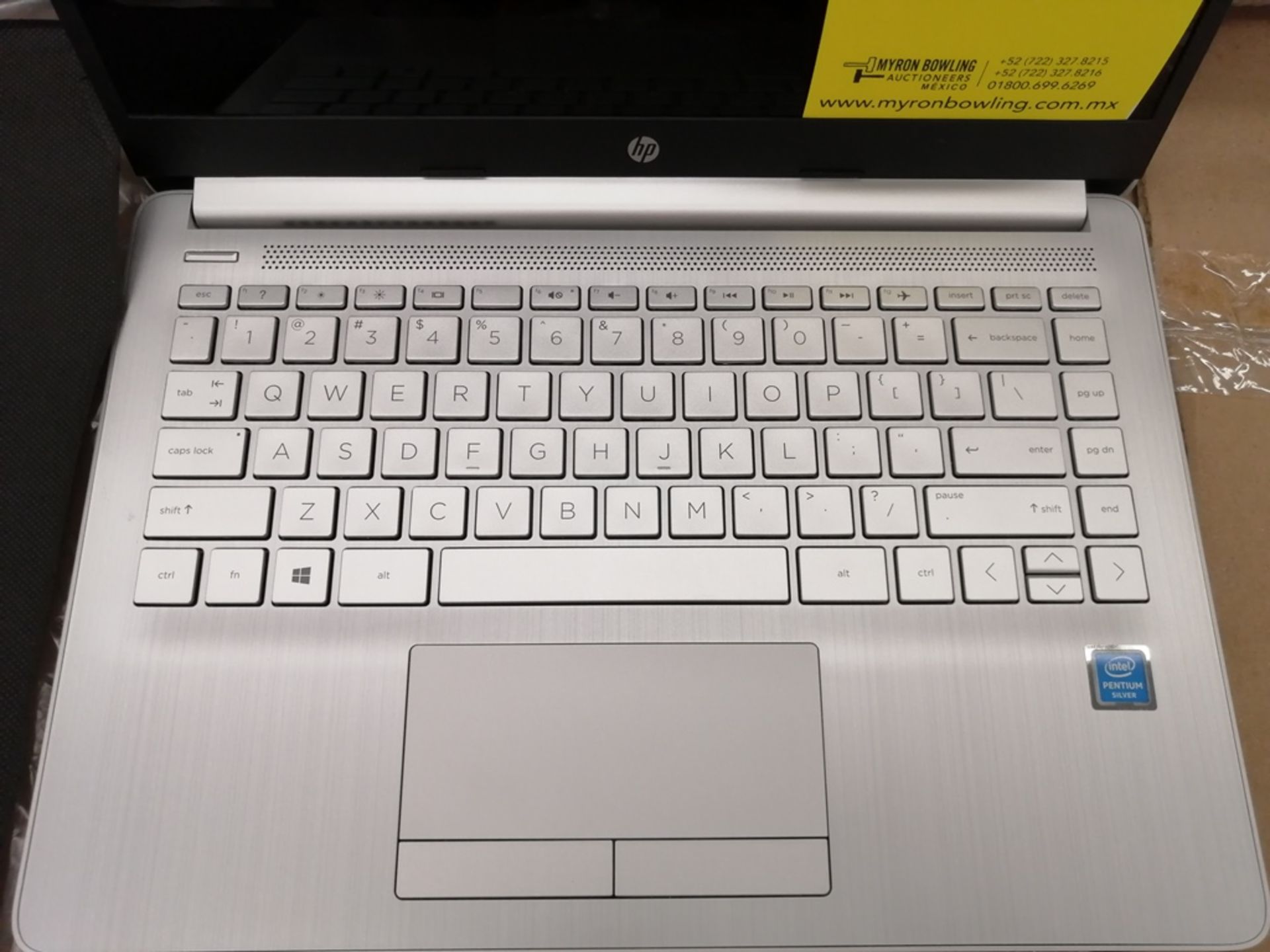 Lote de artículos contiene: 1 Computadora tipo Laptop marca HP, modelo 14CF2033, serie 5CG1206WQM, - Image 7 of 26