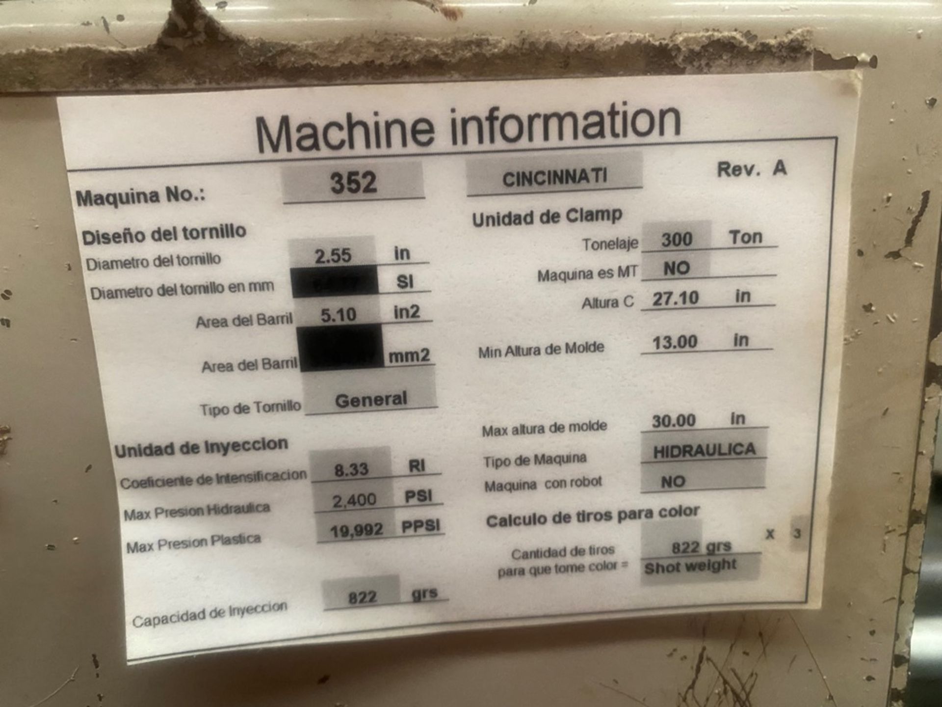 Cincinnati Milacron Plastic Injection Machine 300 Tons, Injection Capacity 822gr. - Image 44 of 82