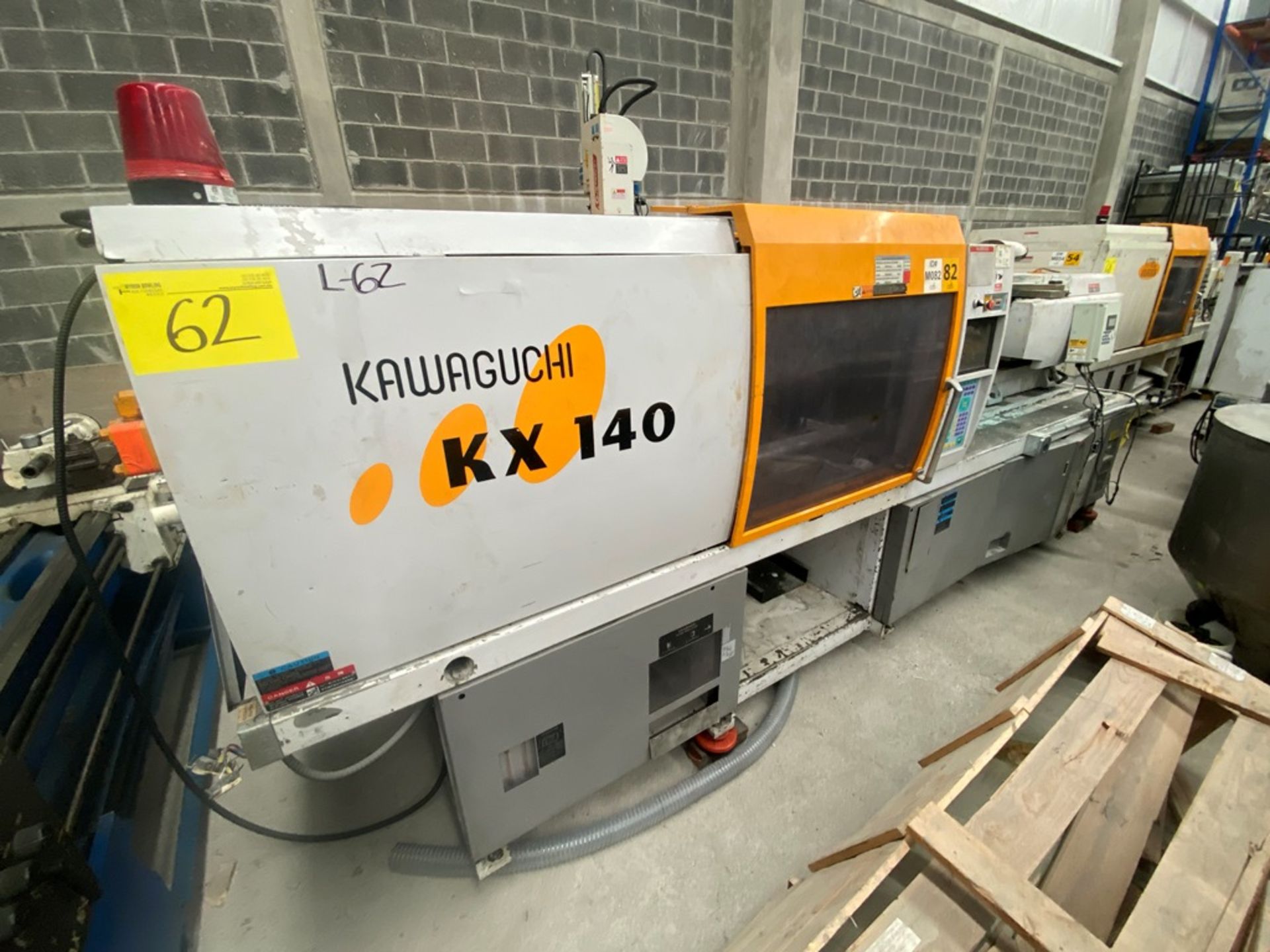 Kawaguchi Plastic Injection Machine 154 Tons - Image 39 of 75