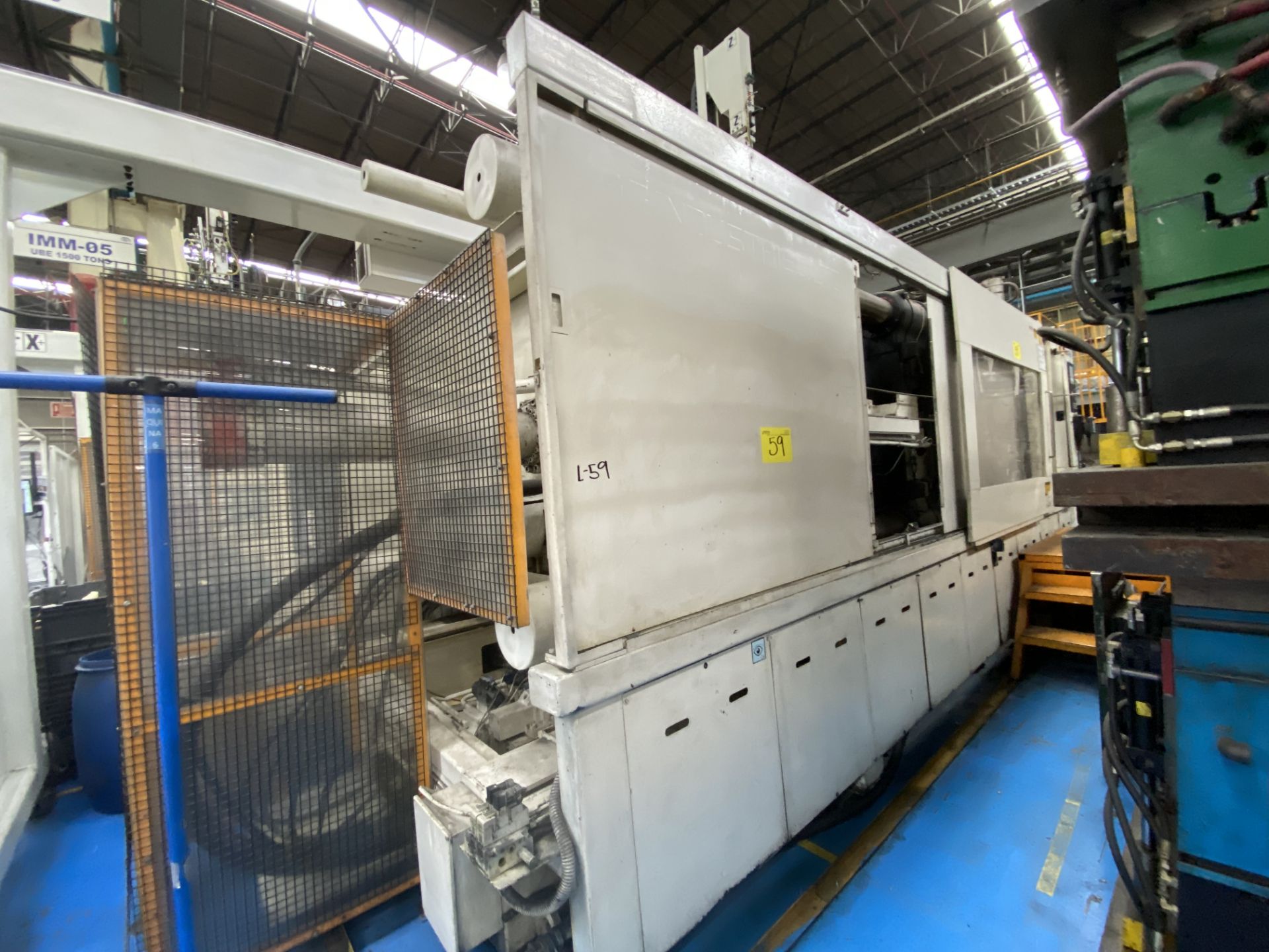 UBE Plastic Injection Machine, capacity 1500 tons, year 1994