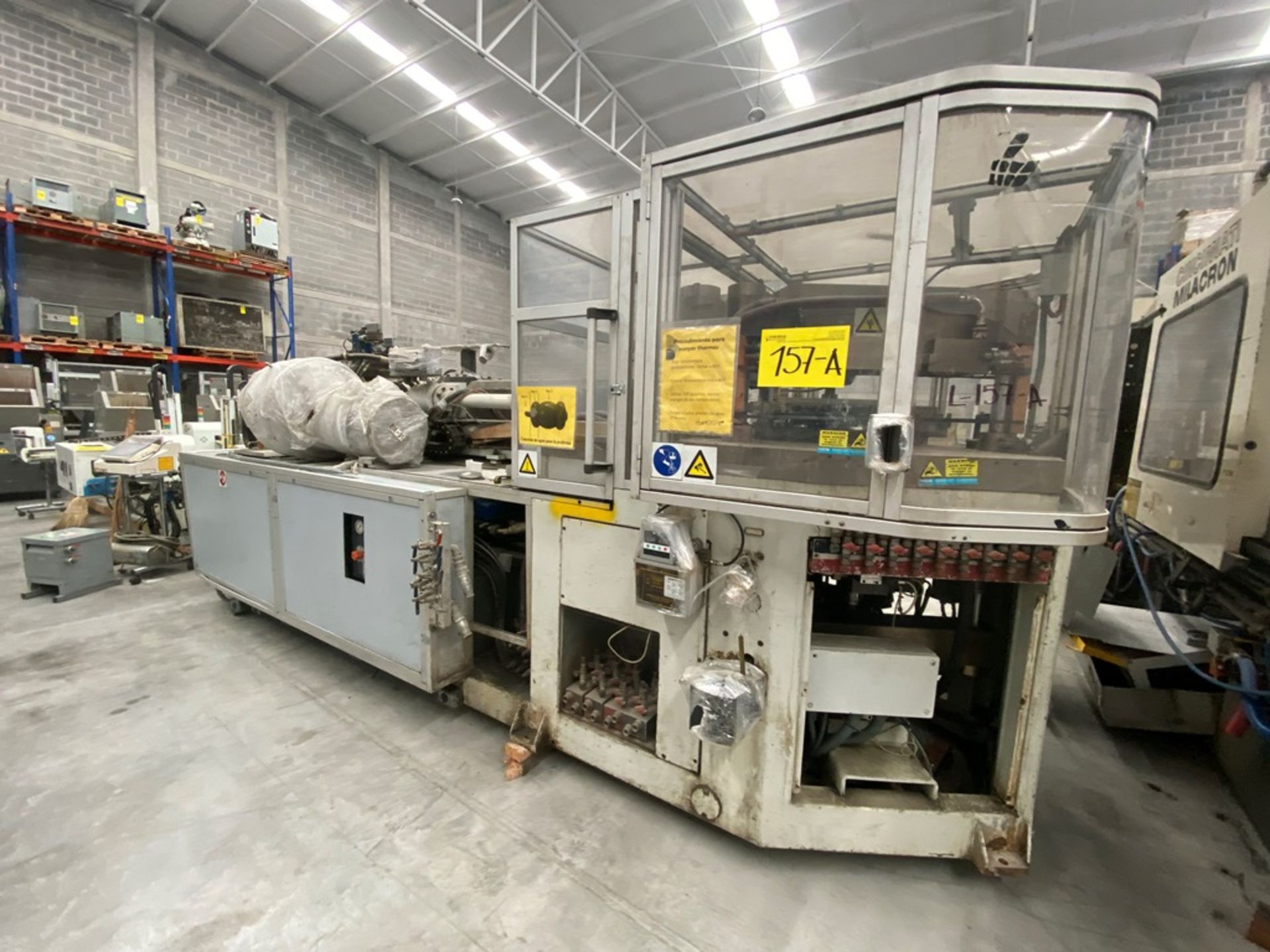 Uniloy Milacron Blow Molding Machine, Year 2007, 460V, 3PH, 60Hz - Image 6 of 51