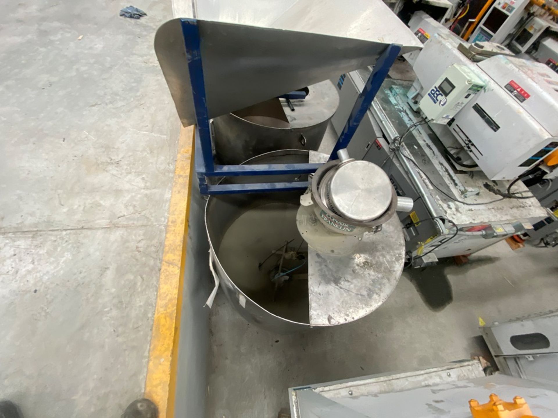 Helical stainless steel conveyor, 1 Hydraulic Piston, 2 Hoppers for stainless steel feeder - Image 12 of 37