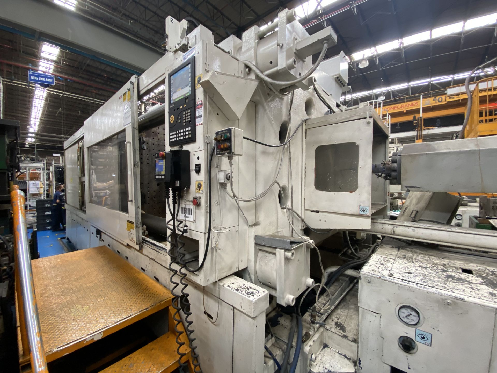 UBE Plastic Injection Machine, capacity 1500 tons, year 1994 - Image 107 of 126