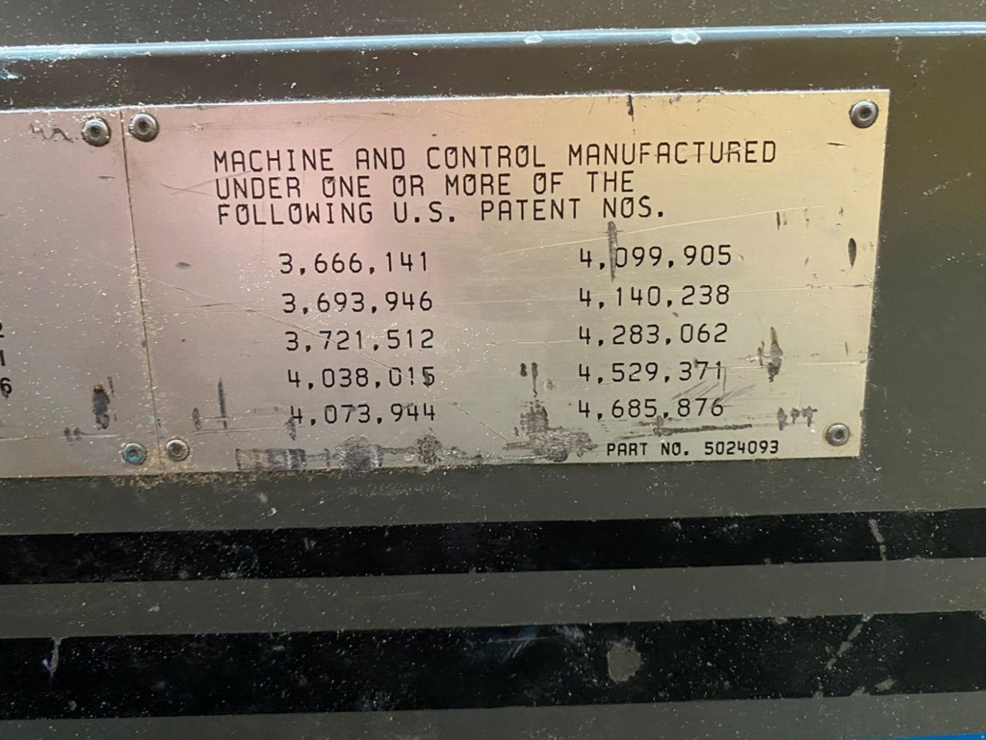 Cincinnati Milacron Plastic Injection Machine 300 Tons, Injection Capacity 822gr - Image 70 of 81
