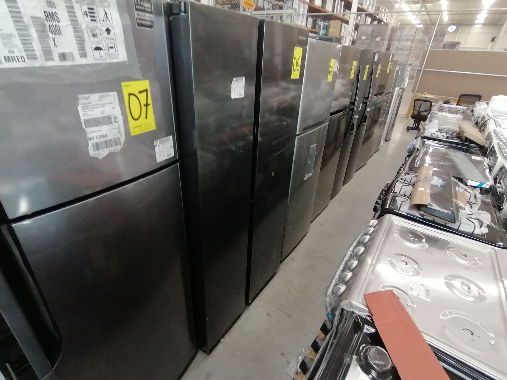 1 Refrigerador Marca Samsung, Modelo RS28T5B00B1, Serie 0B2V4BBT300531L, Color Gris, Golpeado, Favo - Image 8 of 17