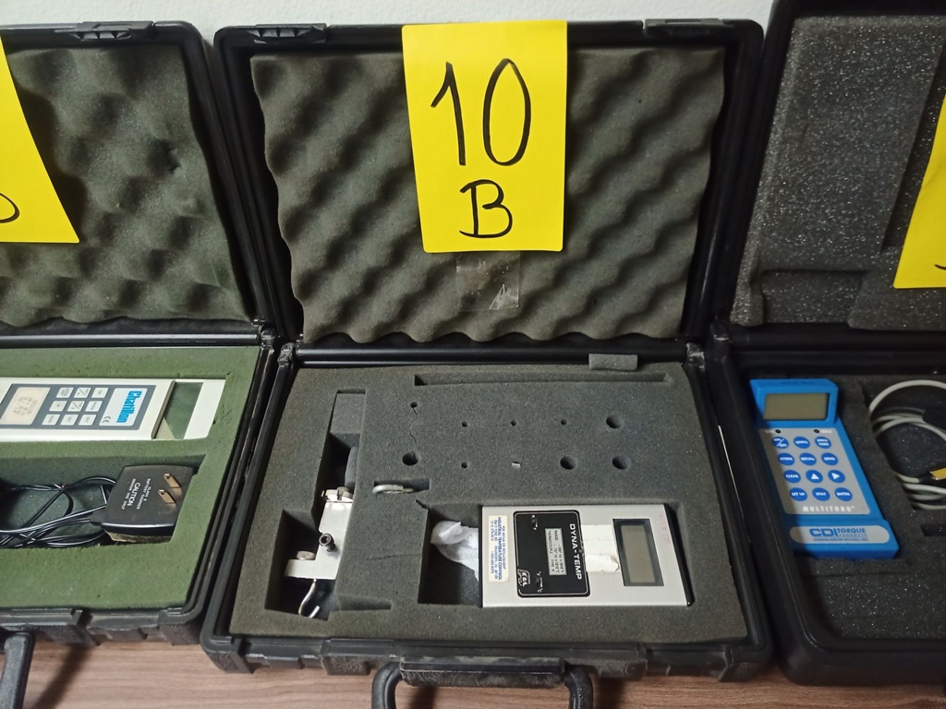 Chatillon Digital Gauge Model DFGS, Dyna-Temp Digital Pyrometer, and Portable electronic torque - Image 6 of 25