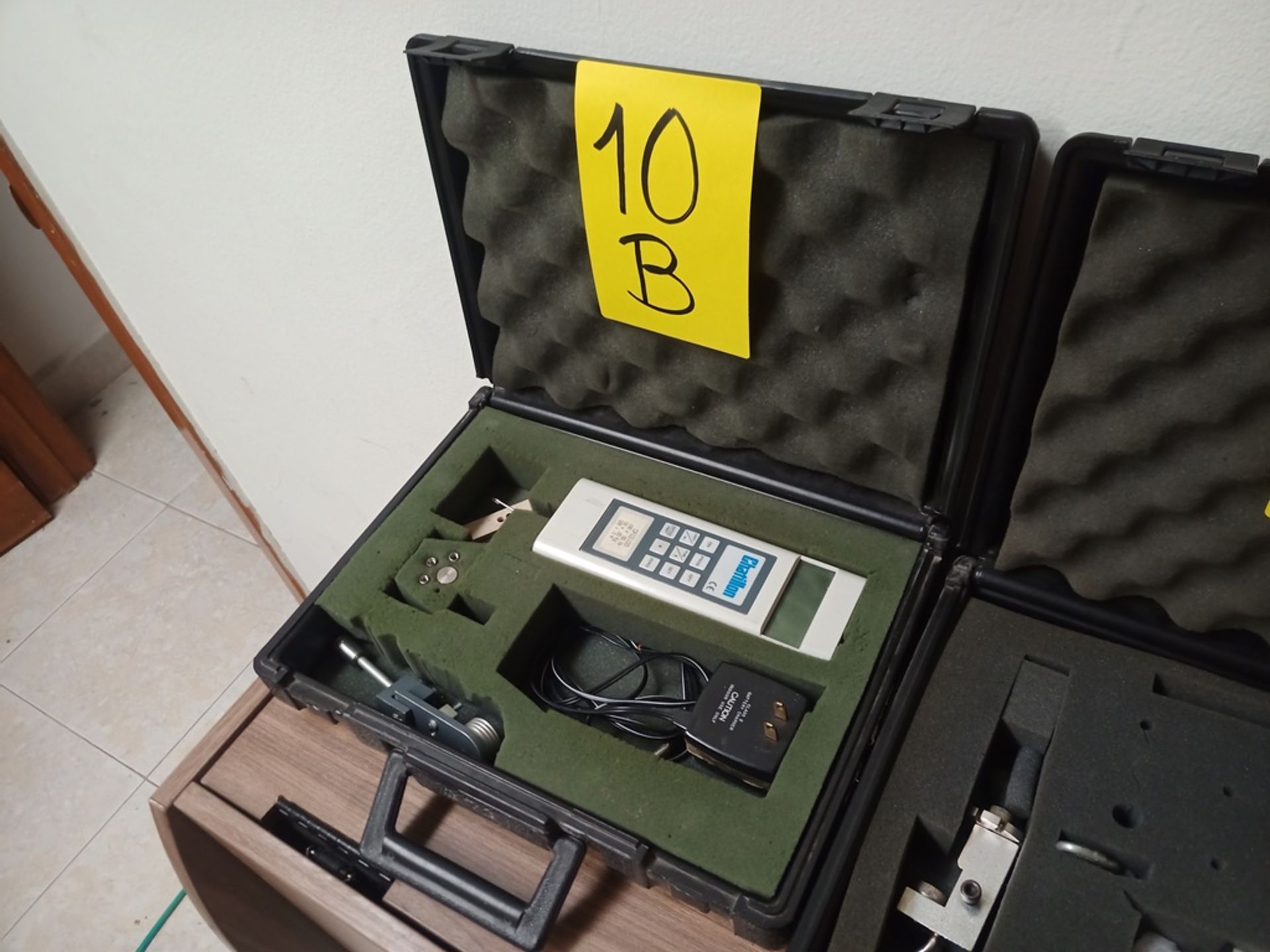 Chatillon Digital Gauge Model DFGS, Dyna-Temp Digital Pyrometer, and Portable electronic torque - Image 4 of 25