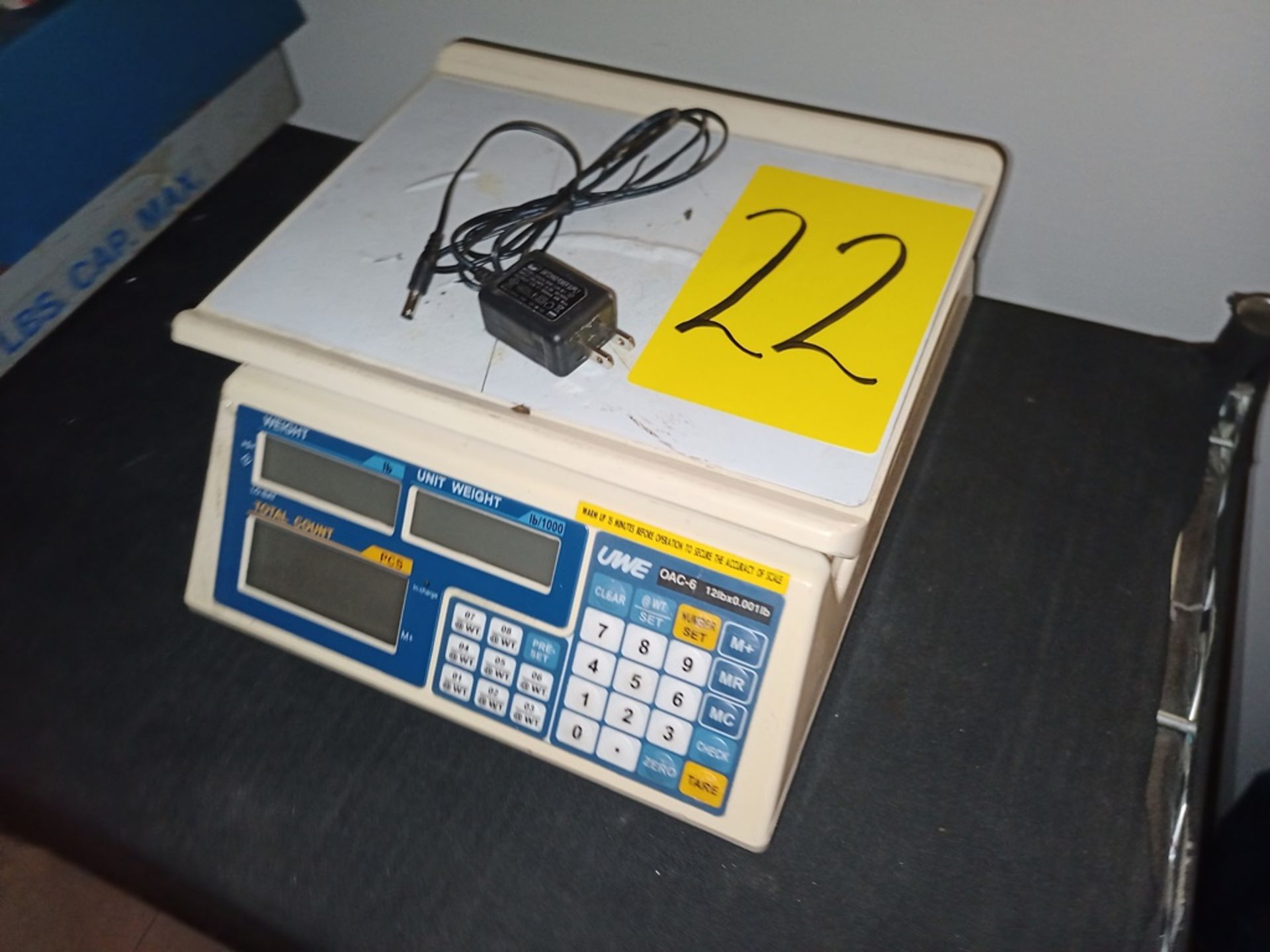 UWE Weighing Machine Model OAC-6 Serial number not available; Adam Brand 4kg Scale, Model CKT - Image 3 of 14