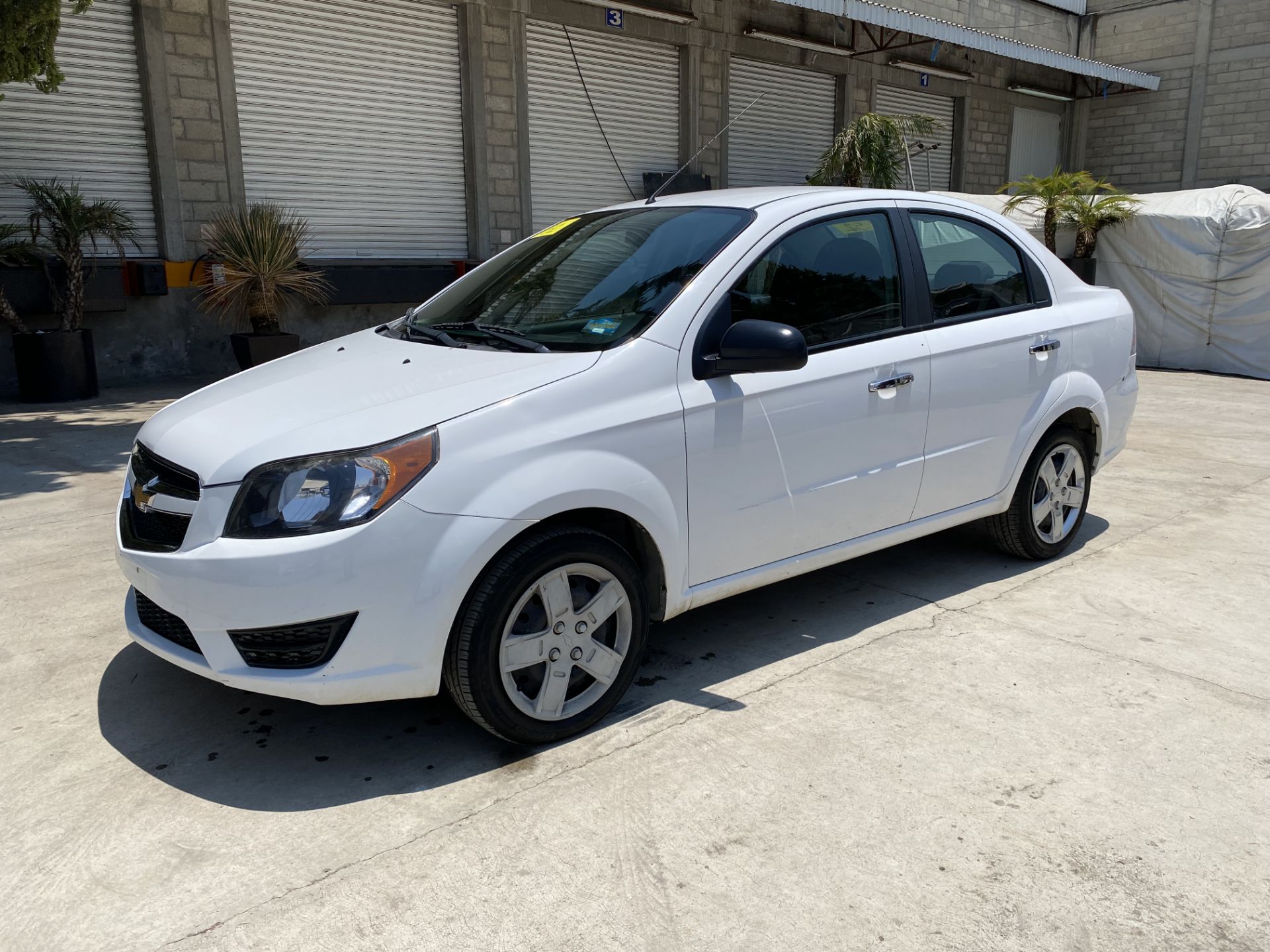 Vehículo marca Chevrolet, Tipo AVEO, Modelo 2018, No. de Serie 3G1TB5CF3JL138259, Transmisión manua